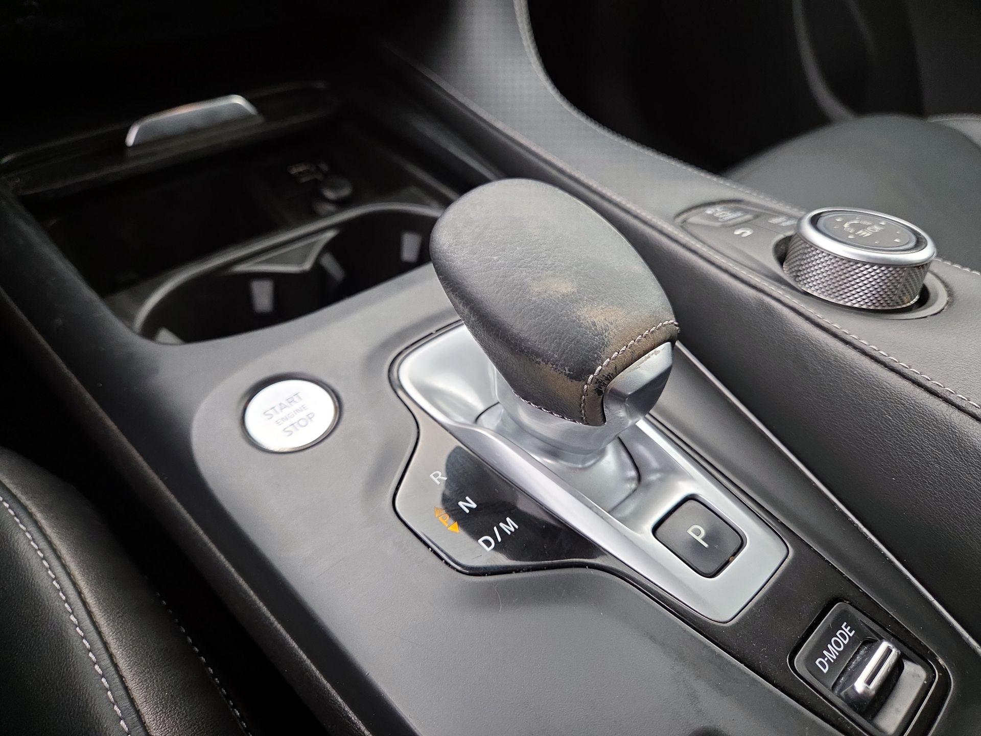 Thumbnail: 2019 INFINITI QX50 - 17