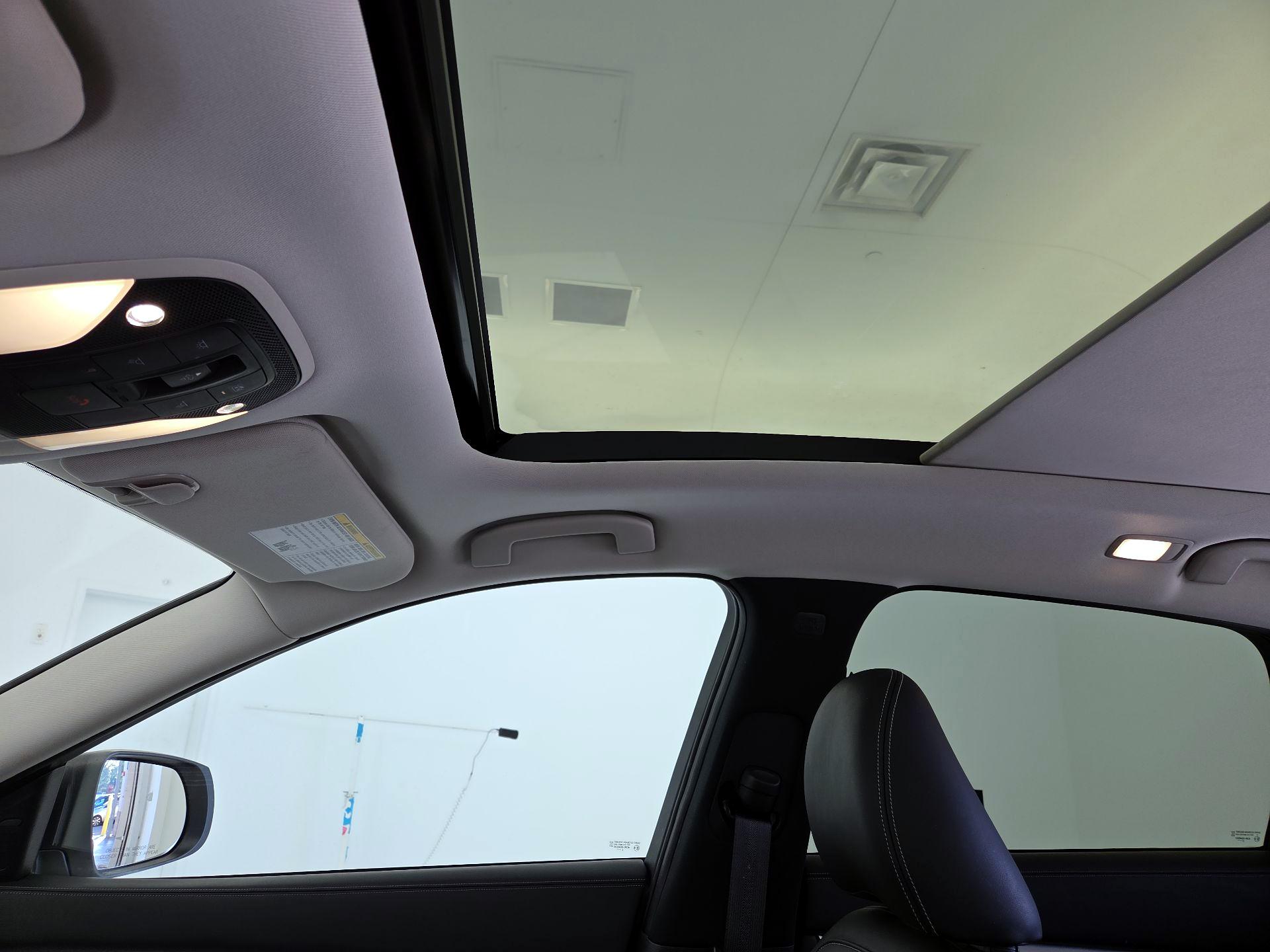 Thumbnail: 2019 INFINITI QX50 - 19