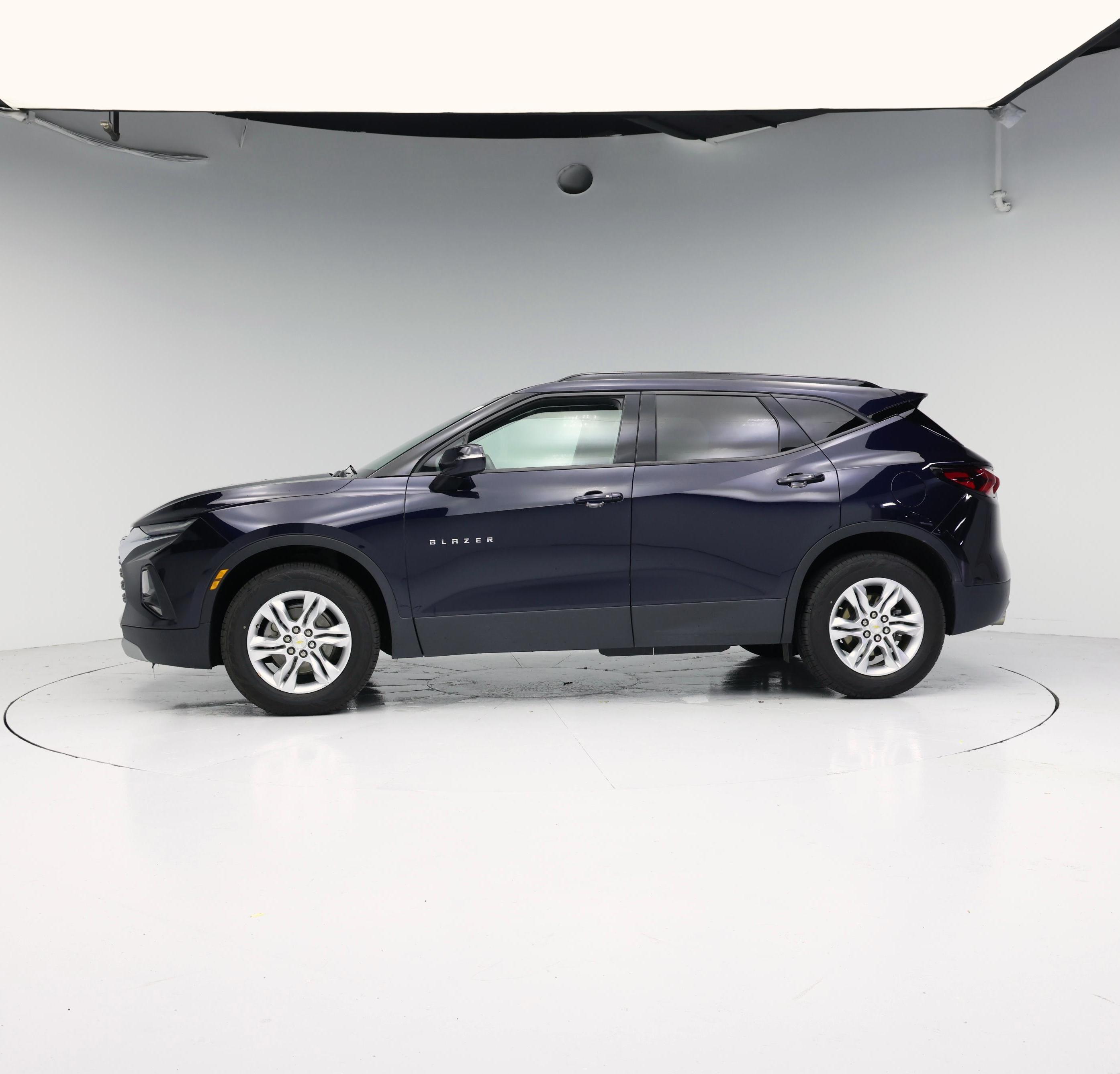 Thumbnail: 2020 Chevrolet Blazer - 3