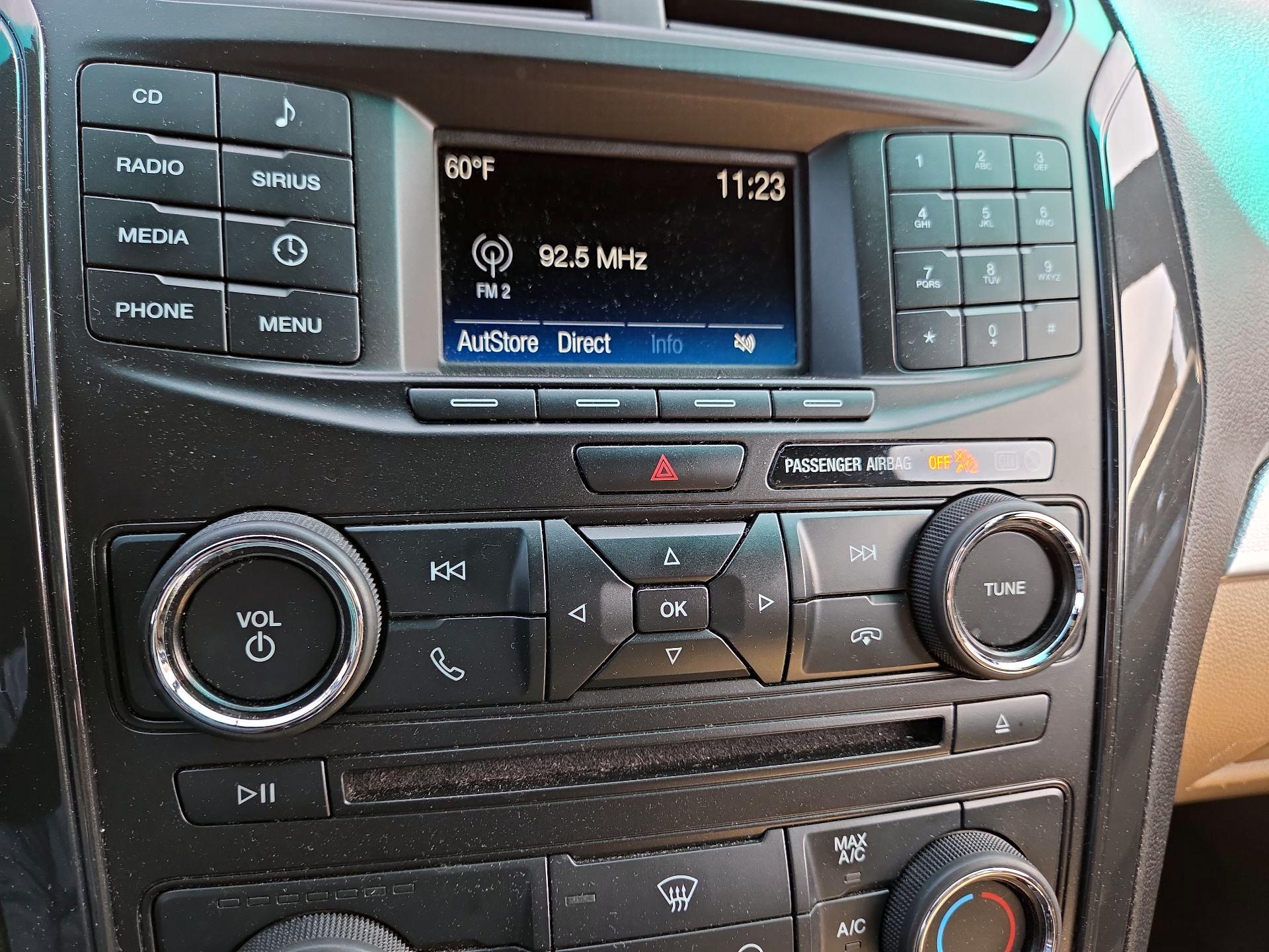 Thumbnail: 2017 Ford Explorer - 15