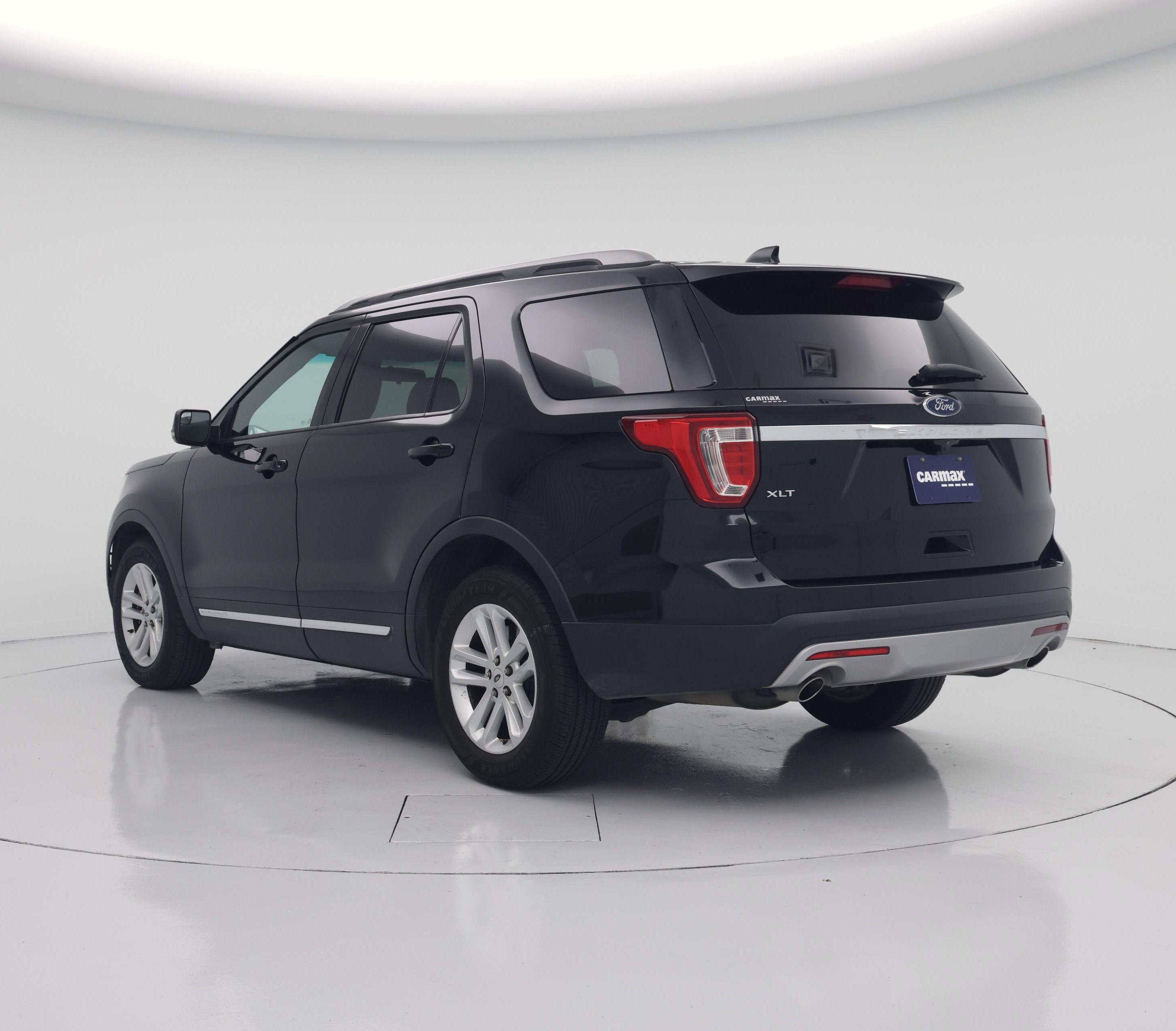 Thumbnail: 2017 Ford Explorer - 2