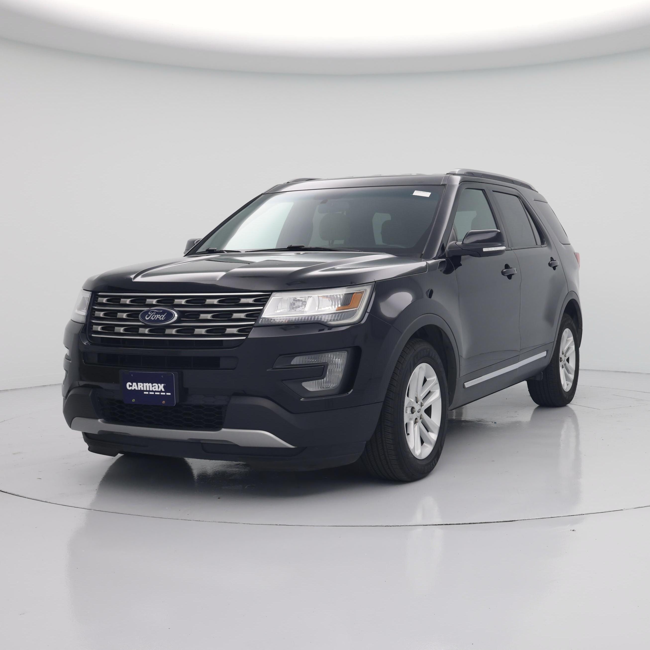 Thumbnail: 2017 Ford Explorer - 4