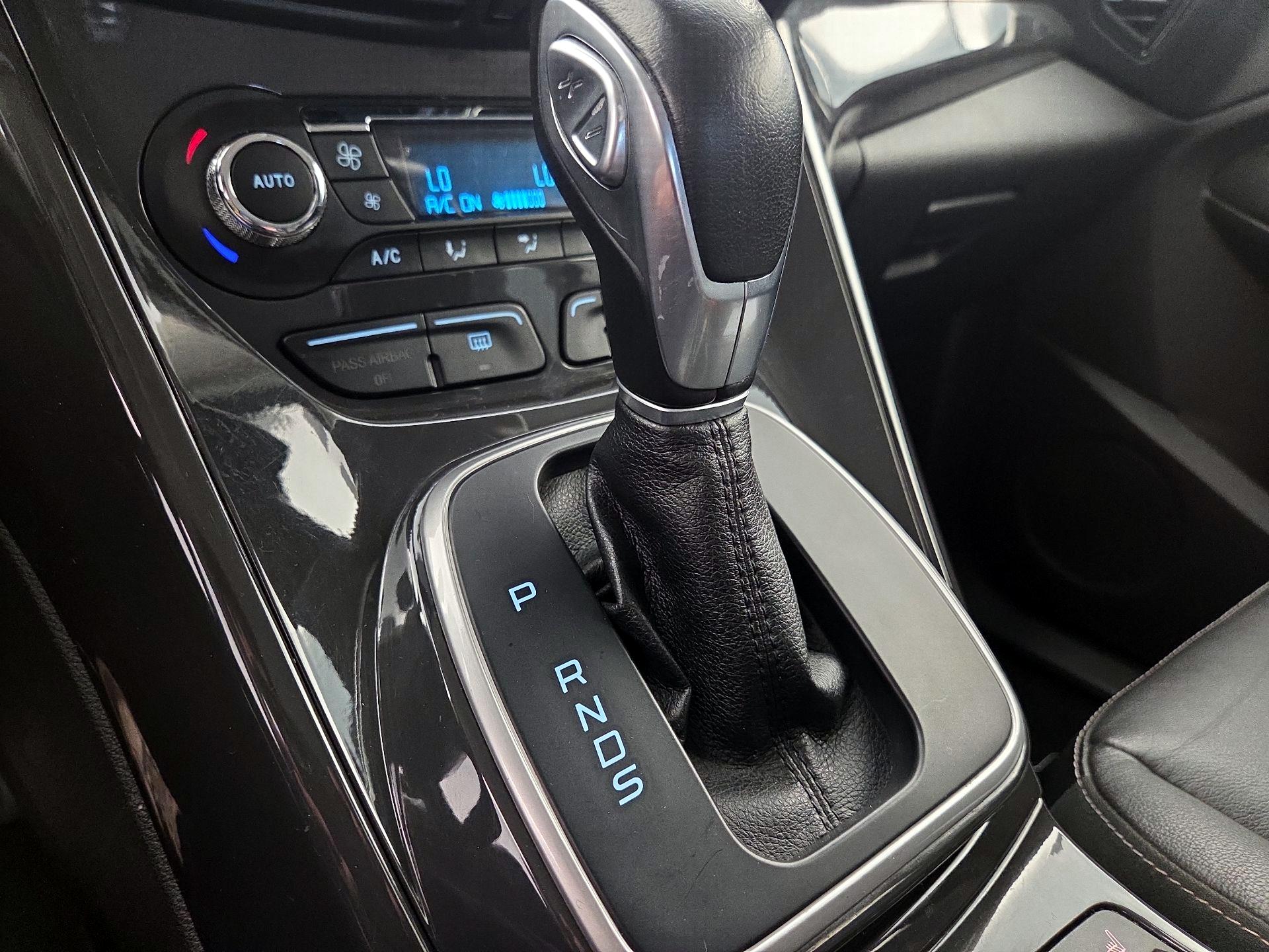 Thumbnail: 2014 Ford Escape - 17