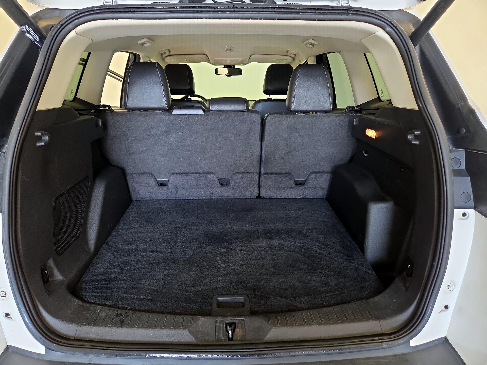 Thumbnail: 2014 Ford Escape - 19