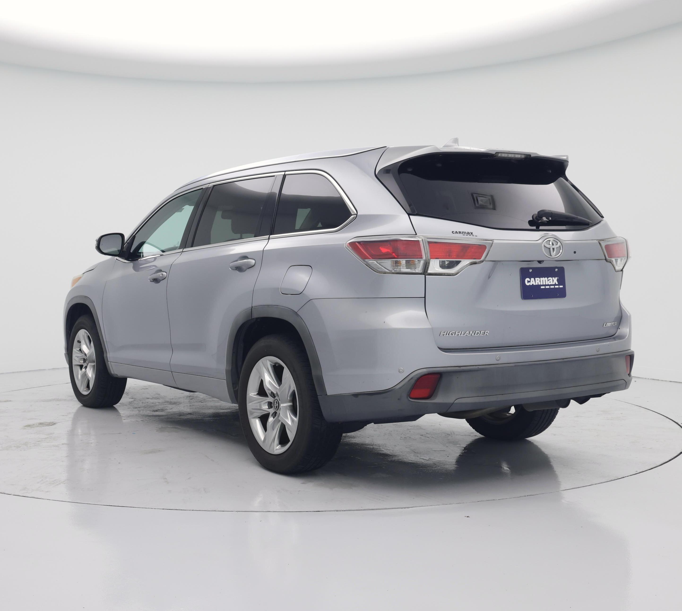 Thumbnail: 2016 Toyota Highlander - 2