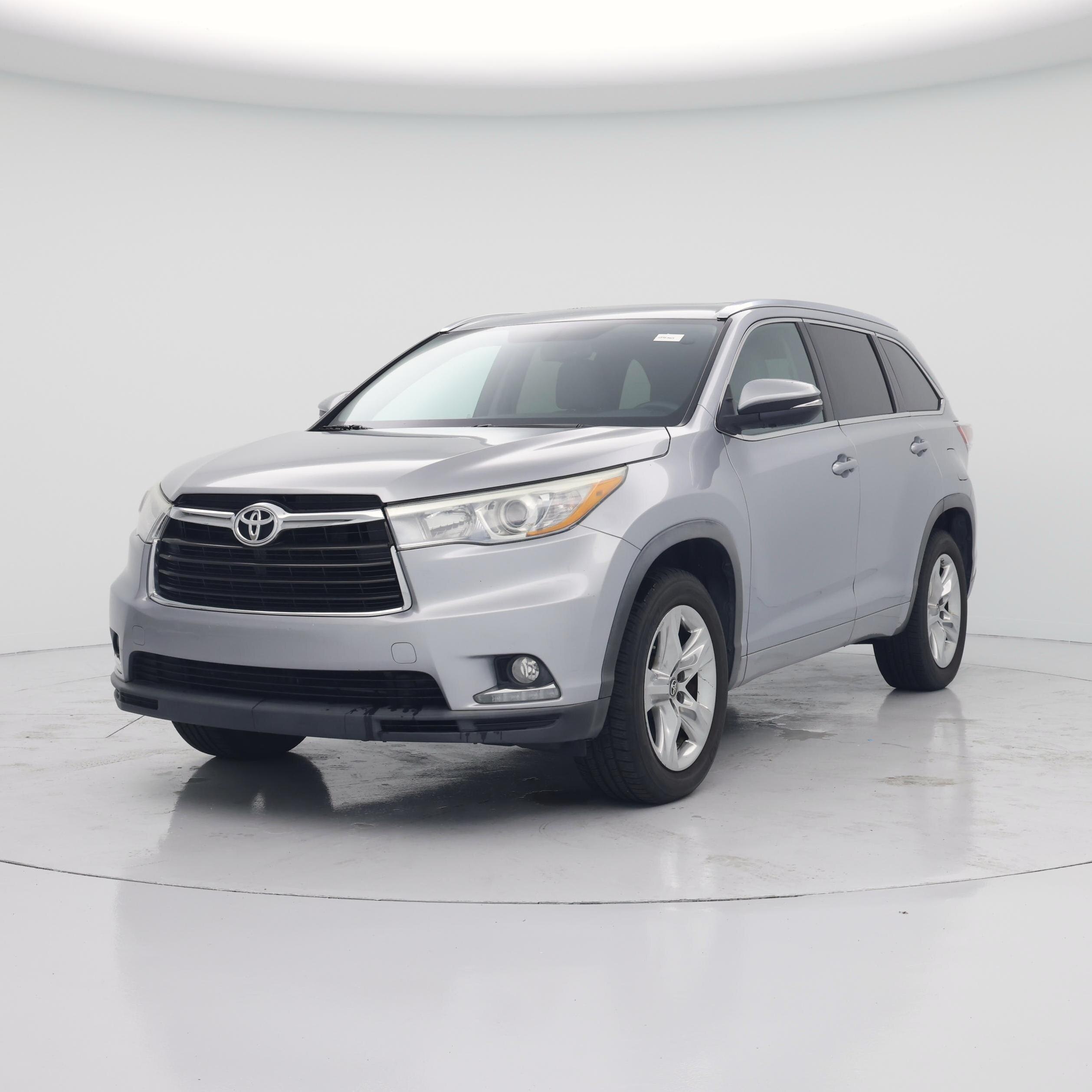 Thumbnail: 2016 Toyota Highlander - 4