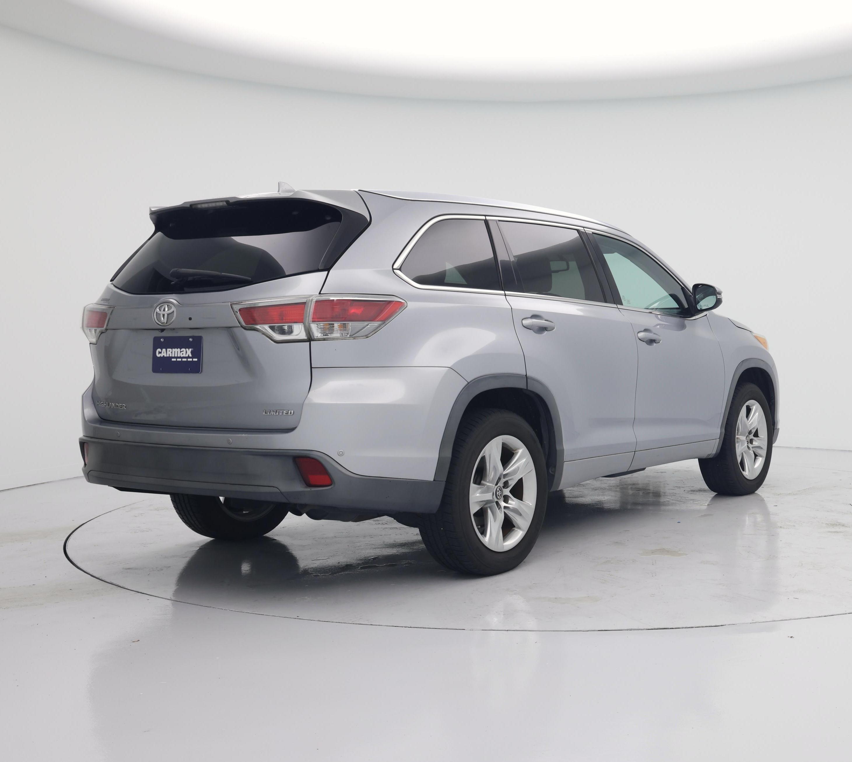Thumbnail: 2016 Toyota Highlander - 8