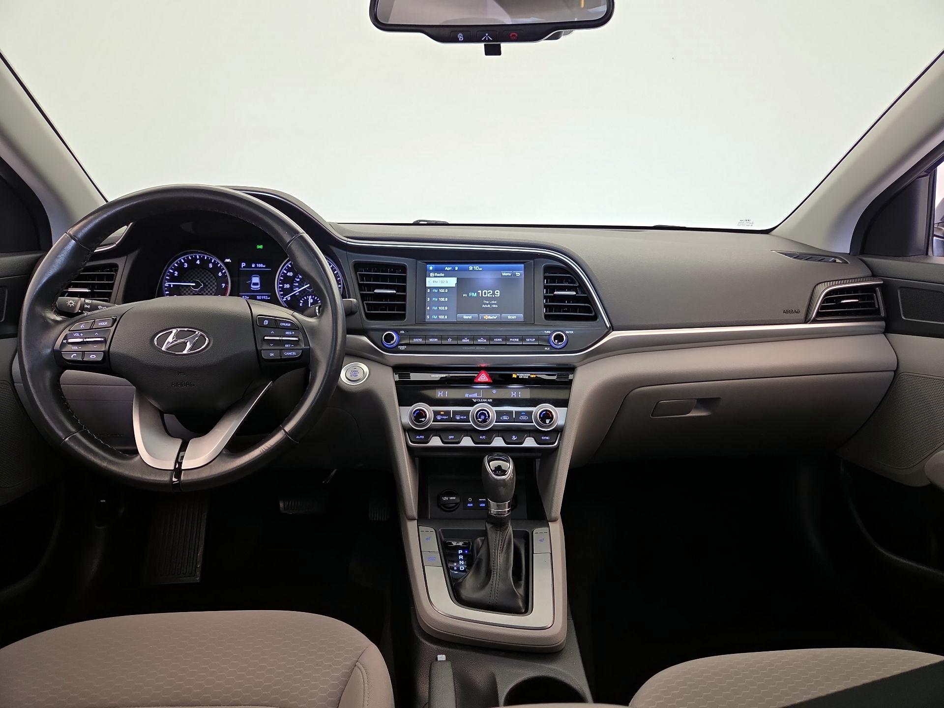 Thumbnail: 2019 Hyundai Elantra - 9