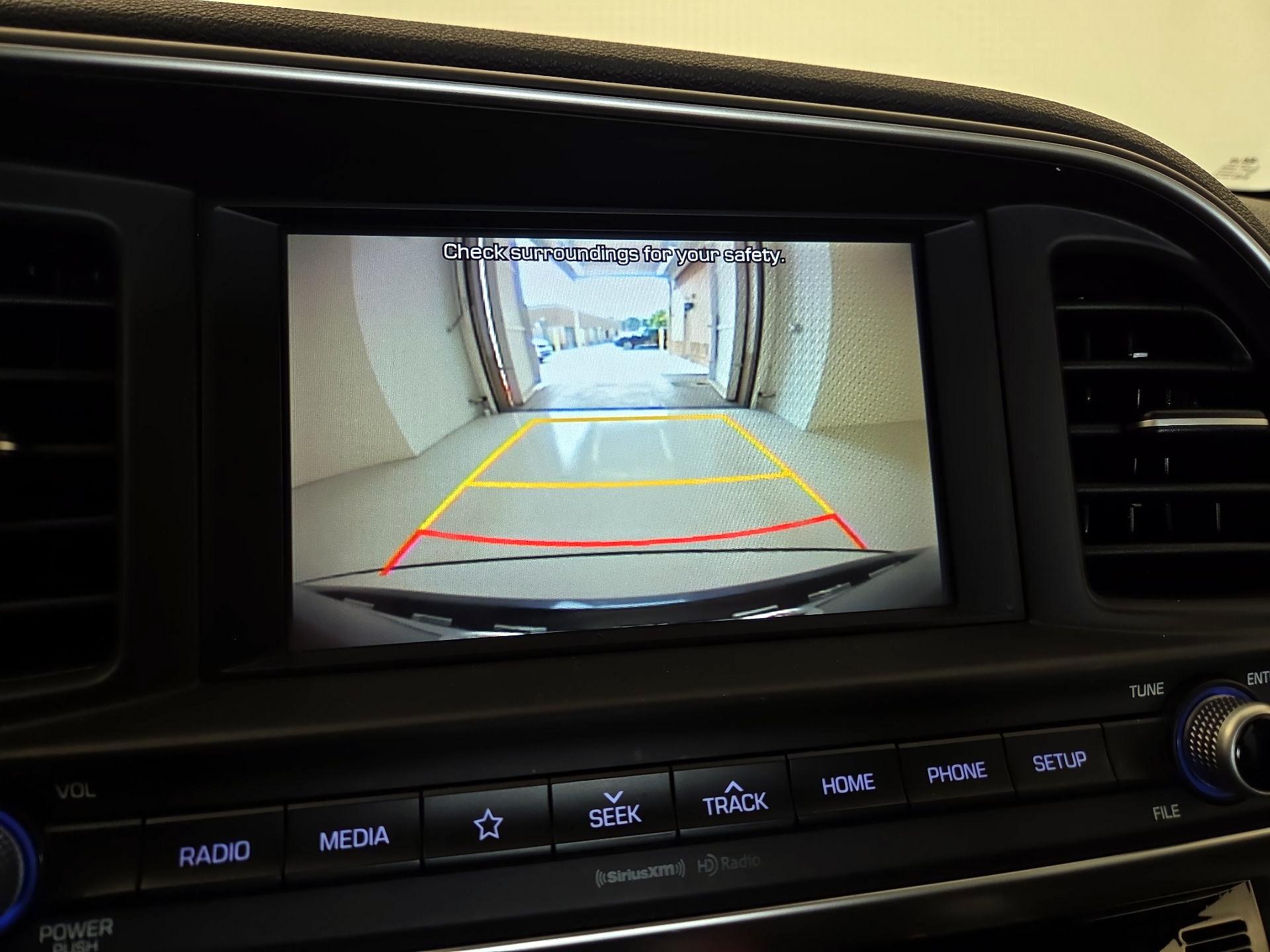 Thumbnail: 2019 Hyundai Elantra - 14