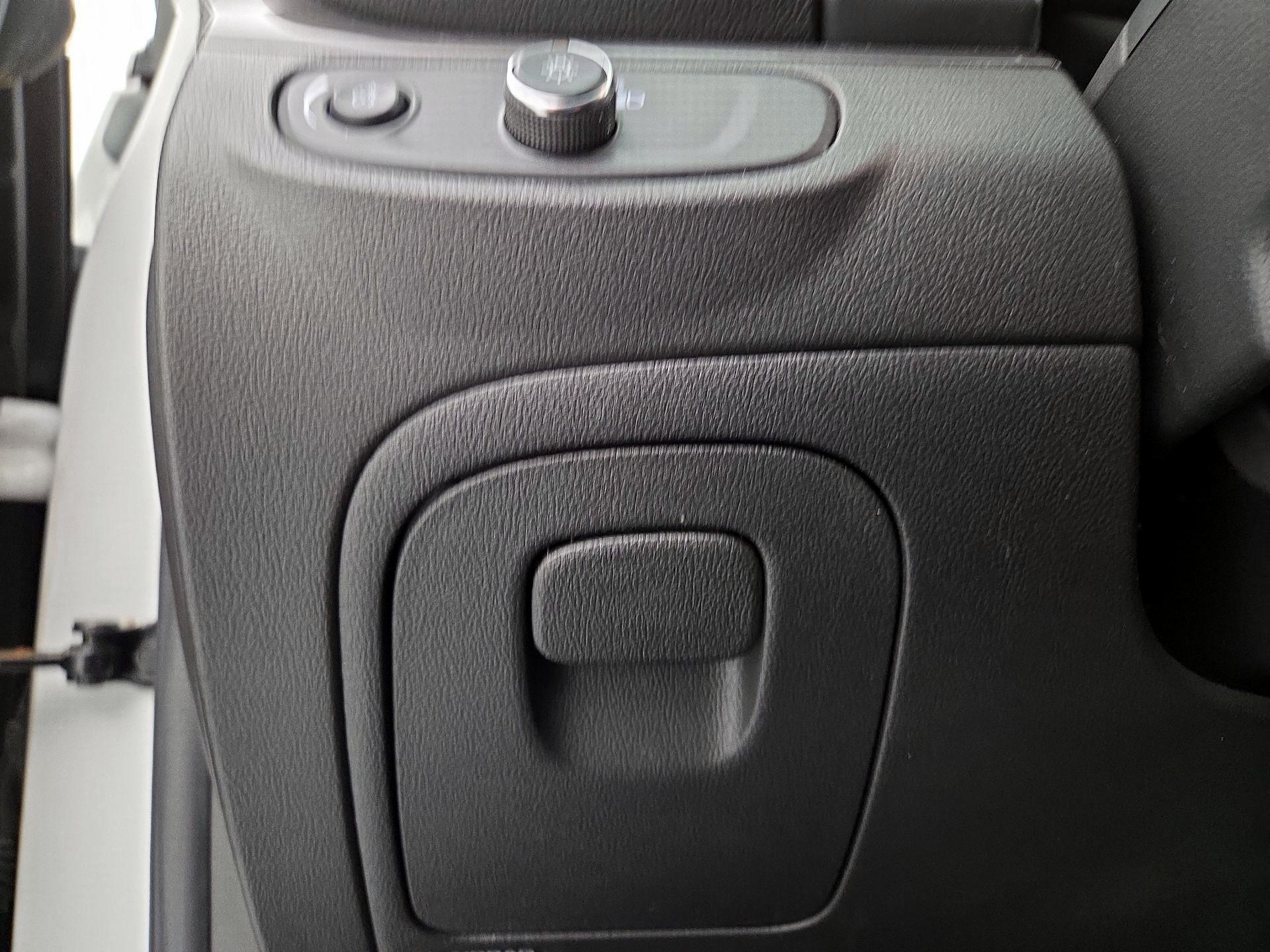 Thumbnail: 2019 Buick Encore - 13