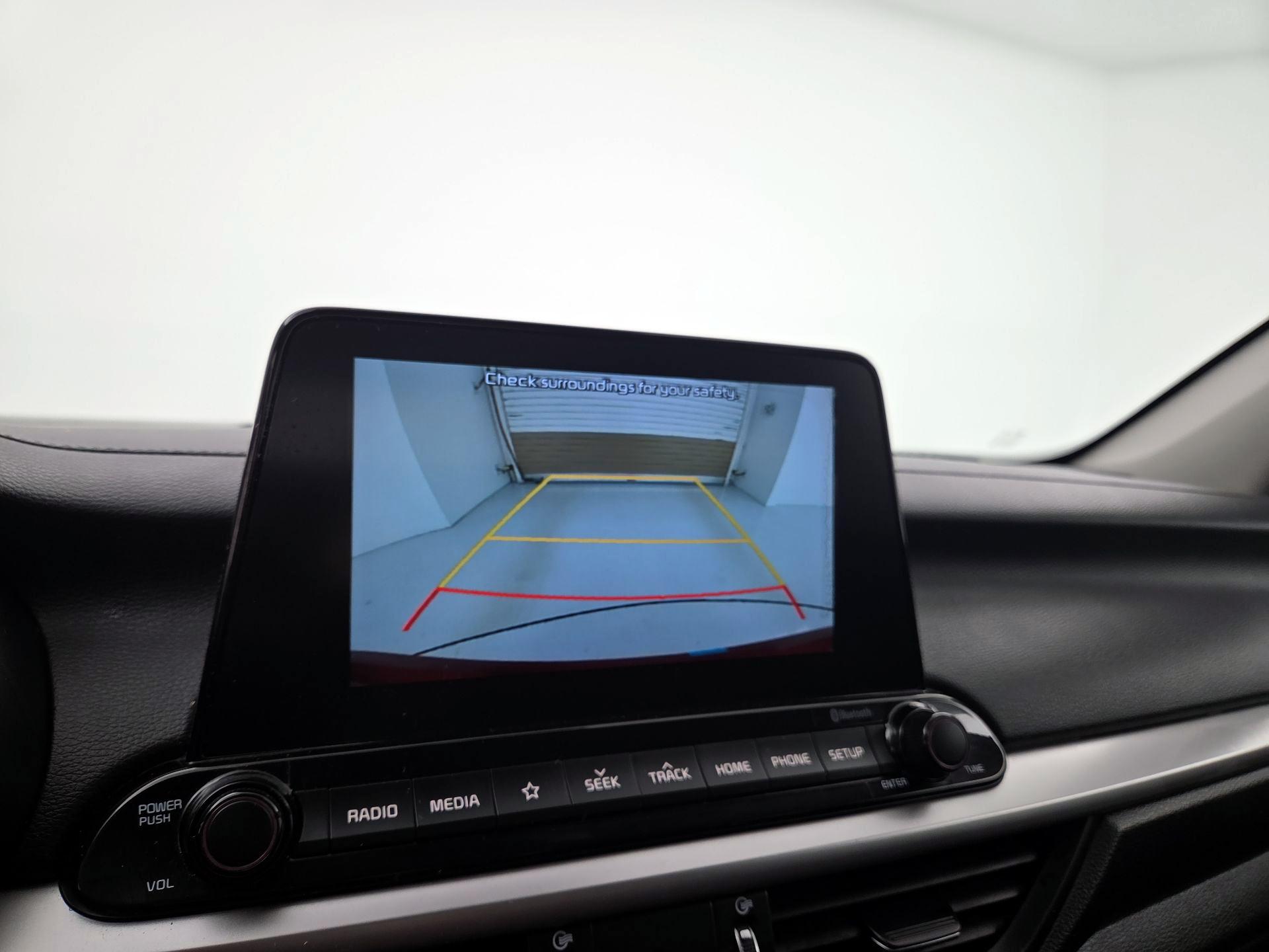 Thumbnail: 2020 Kia Forte - 14