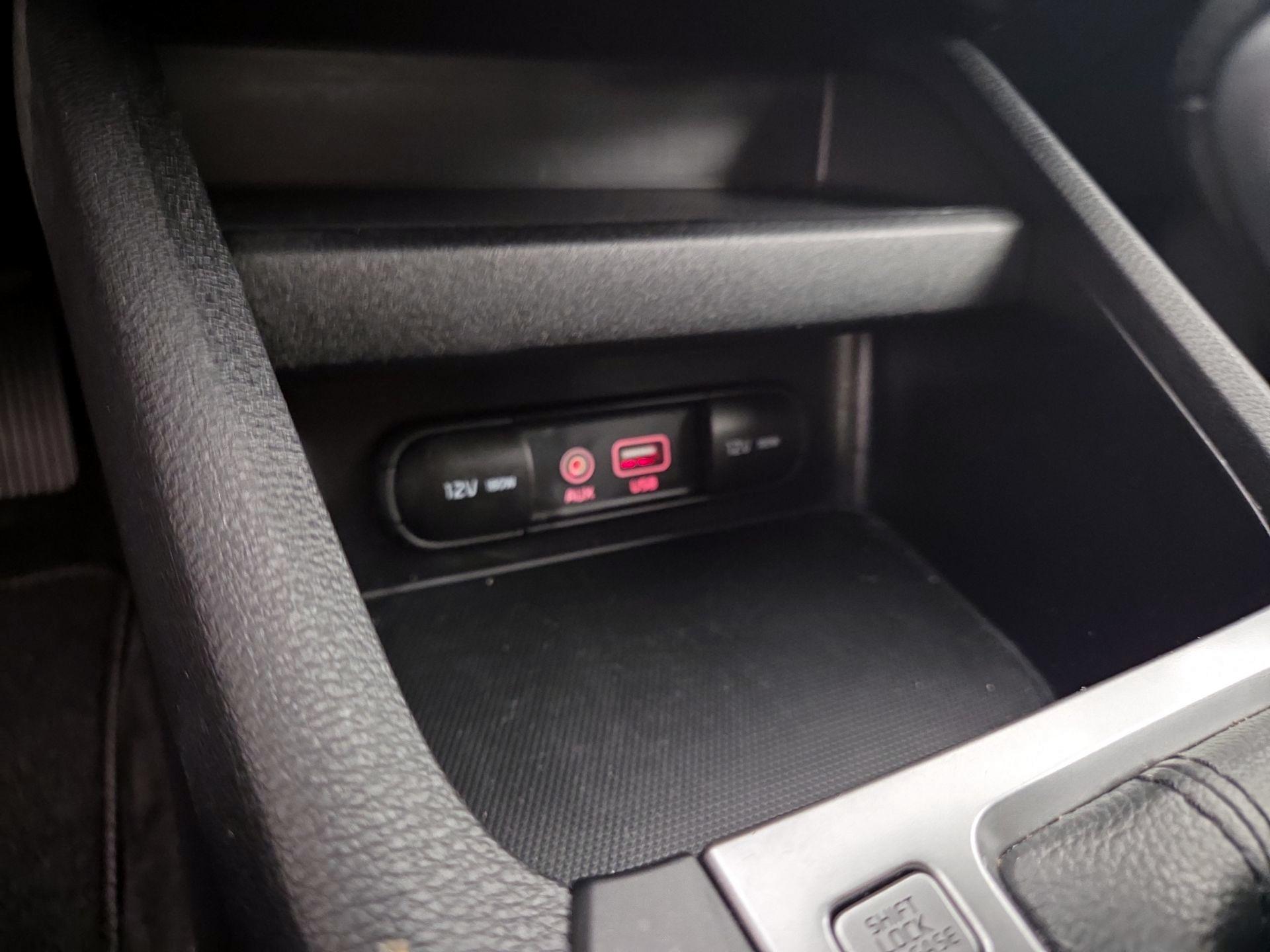 Thumbnail: 2020 Kia Forte - 18