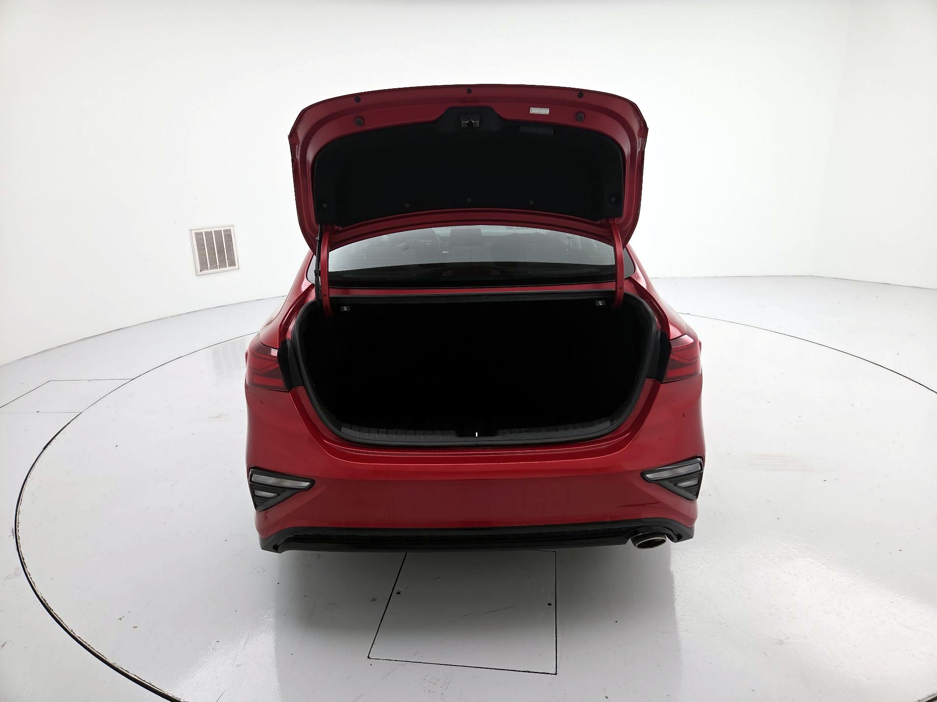 Thumbnail: 2020 Kia Forte - 20