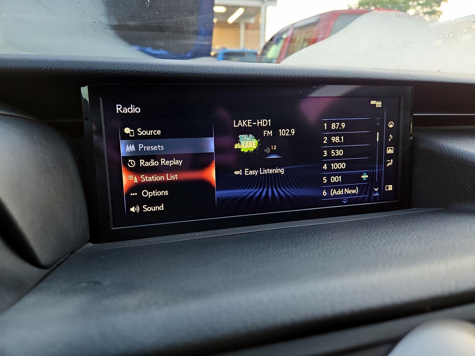 Thumbnail: 2019 Lexus RC - 16