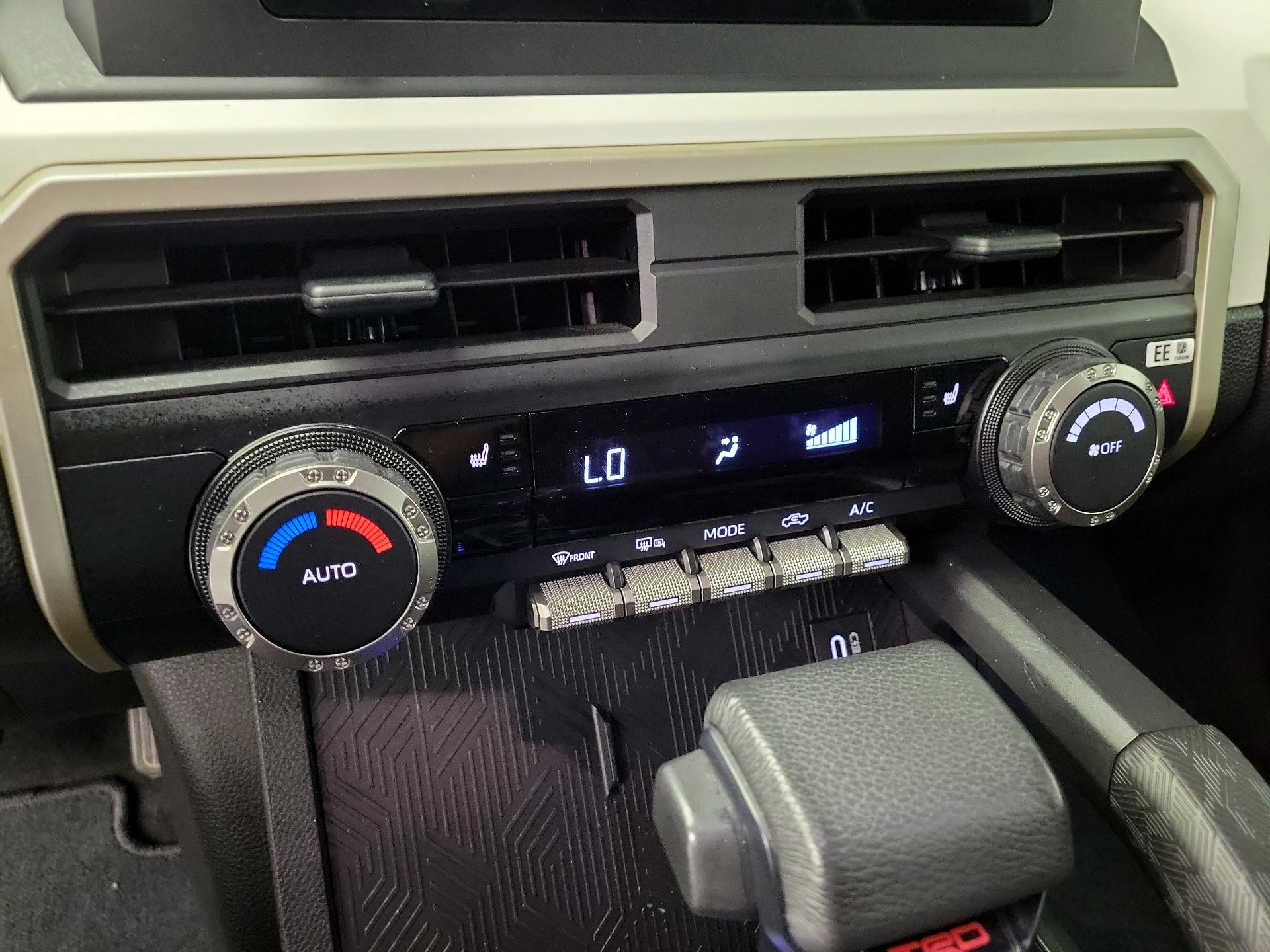Thumbnail: 2024 Toyota Tacoma - 16
