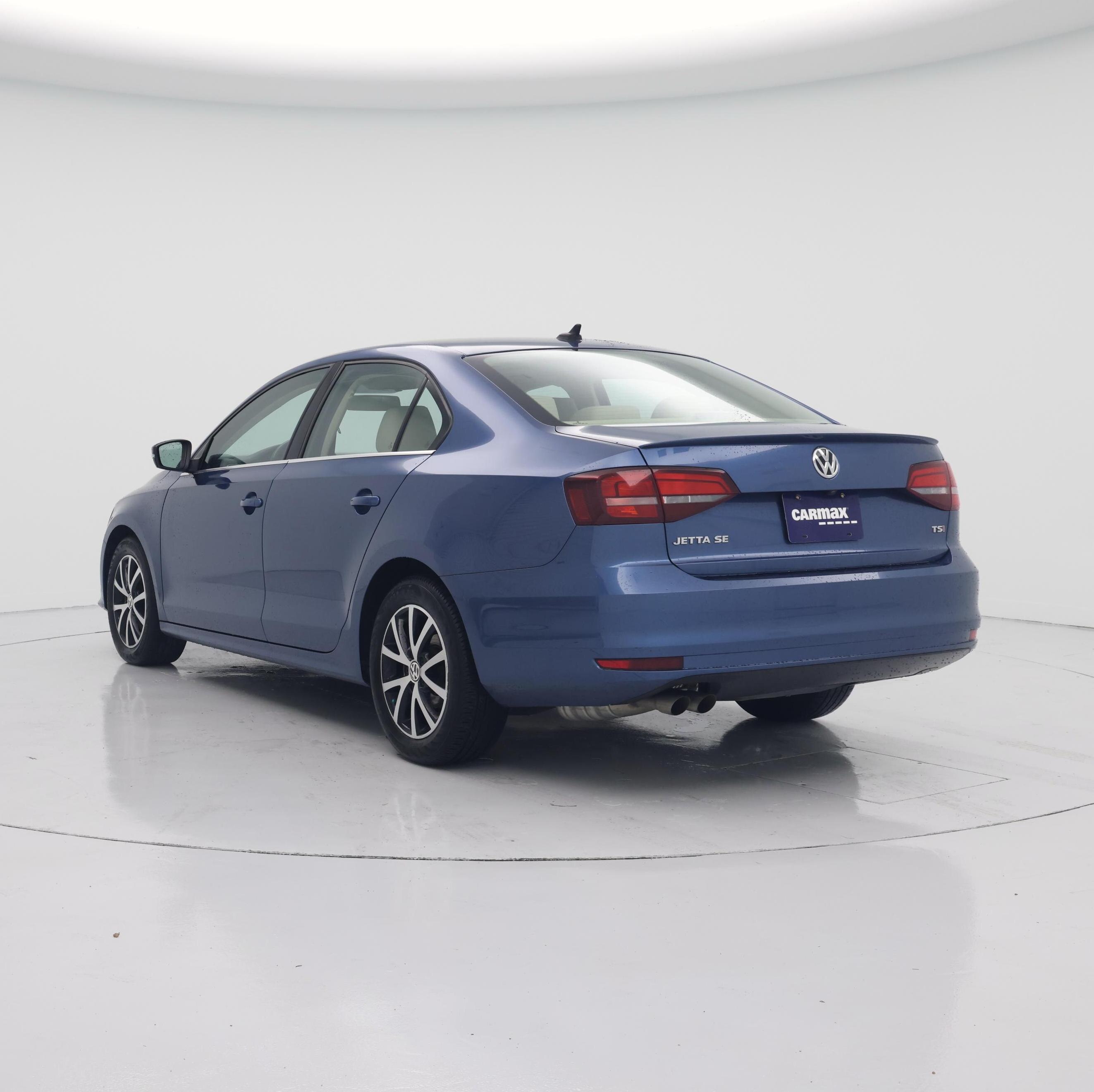 Thumbnail: 2017 Volkswagen Jetta - 2