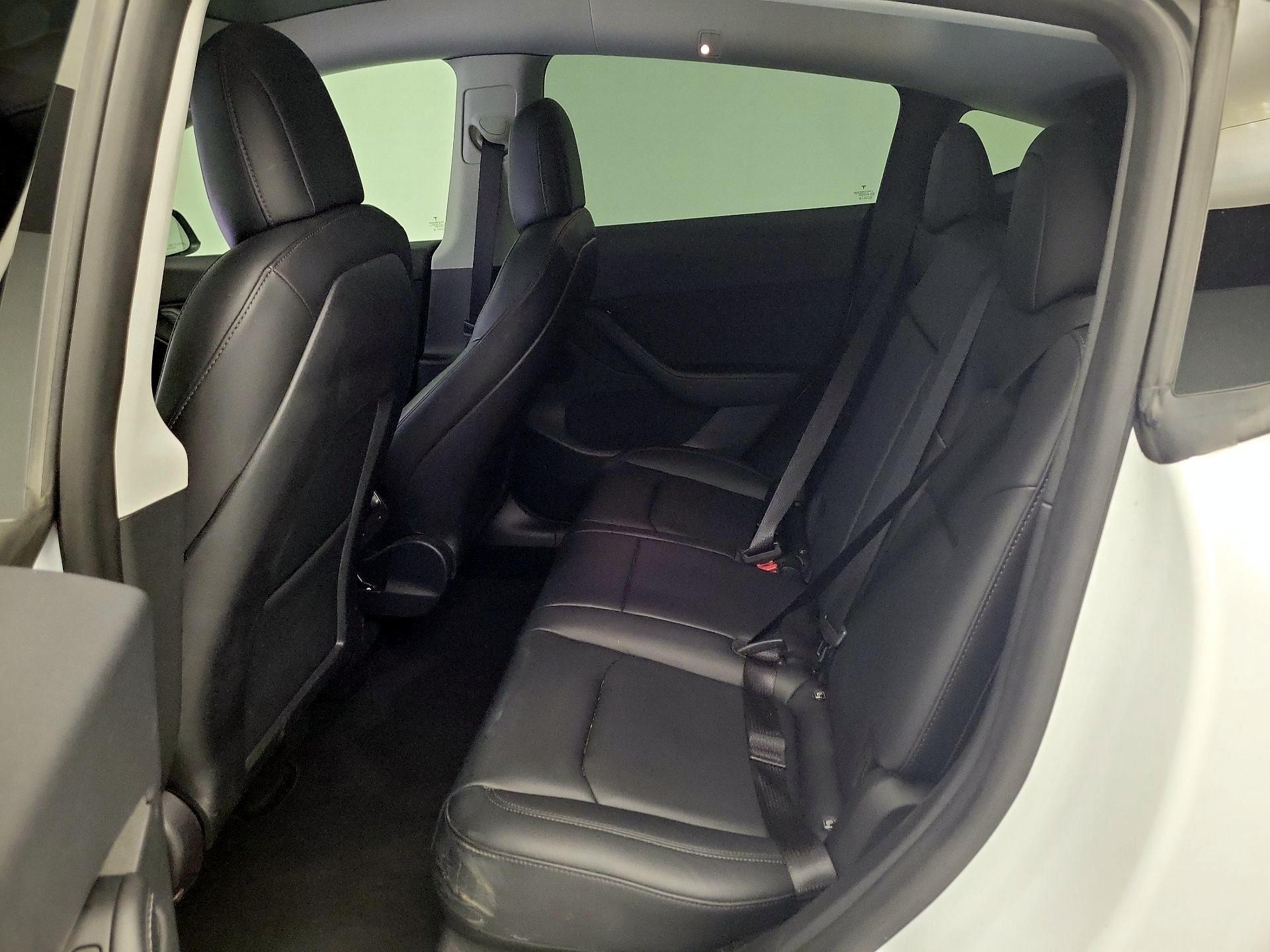 Thumbnail: 2022 Tesla Model Y - 19