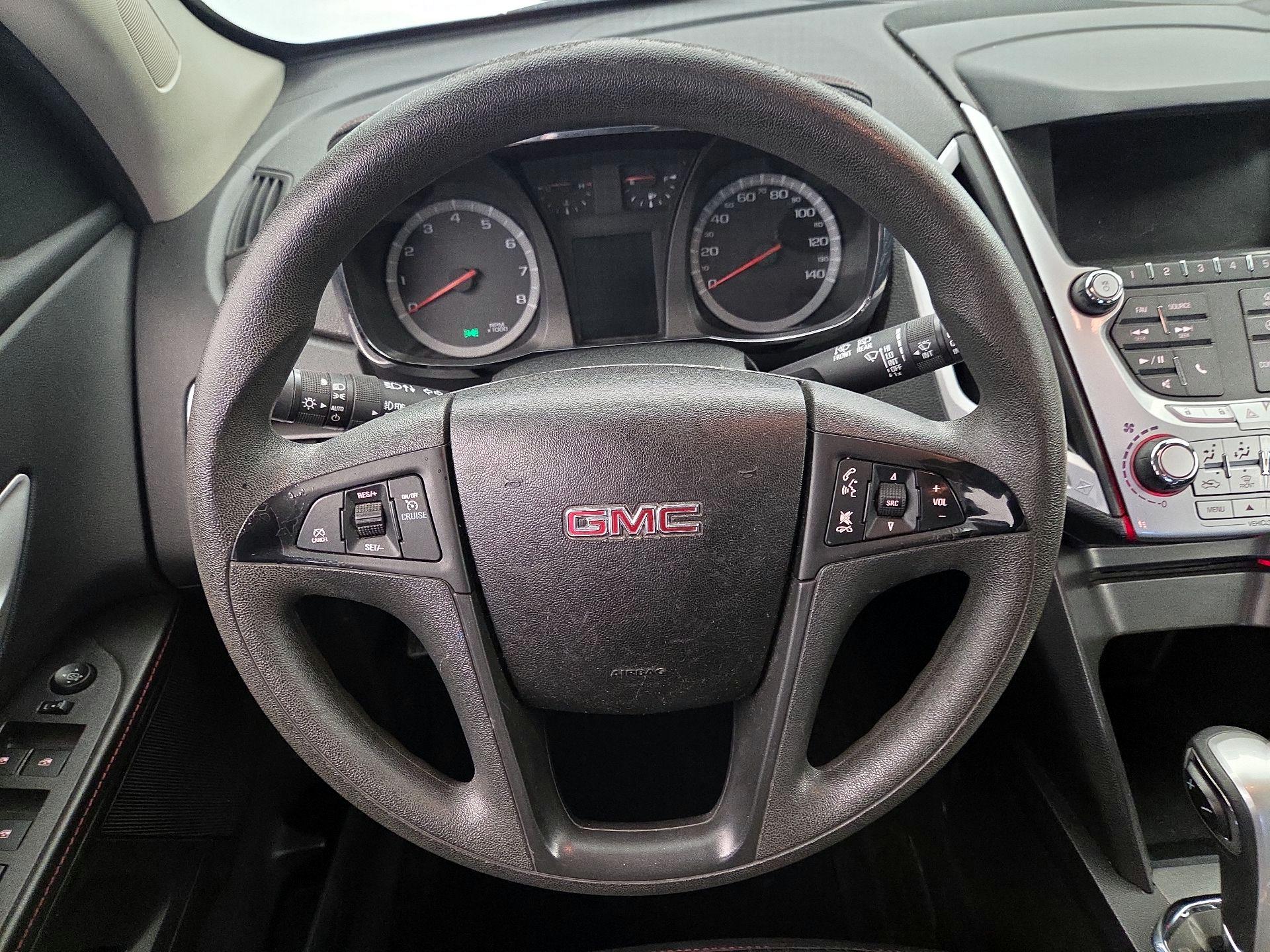 Thumbnail: 2015 GMC Terrain - 10