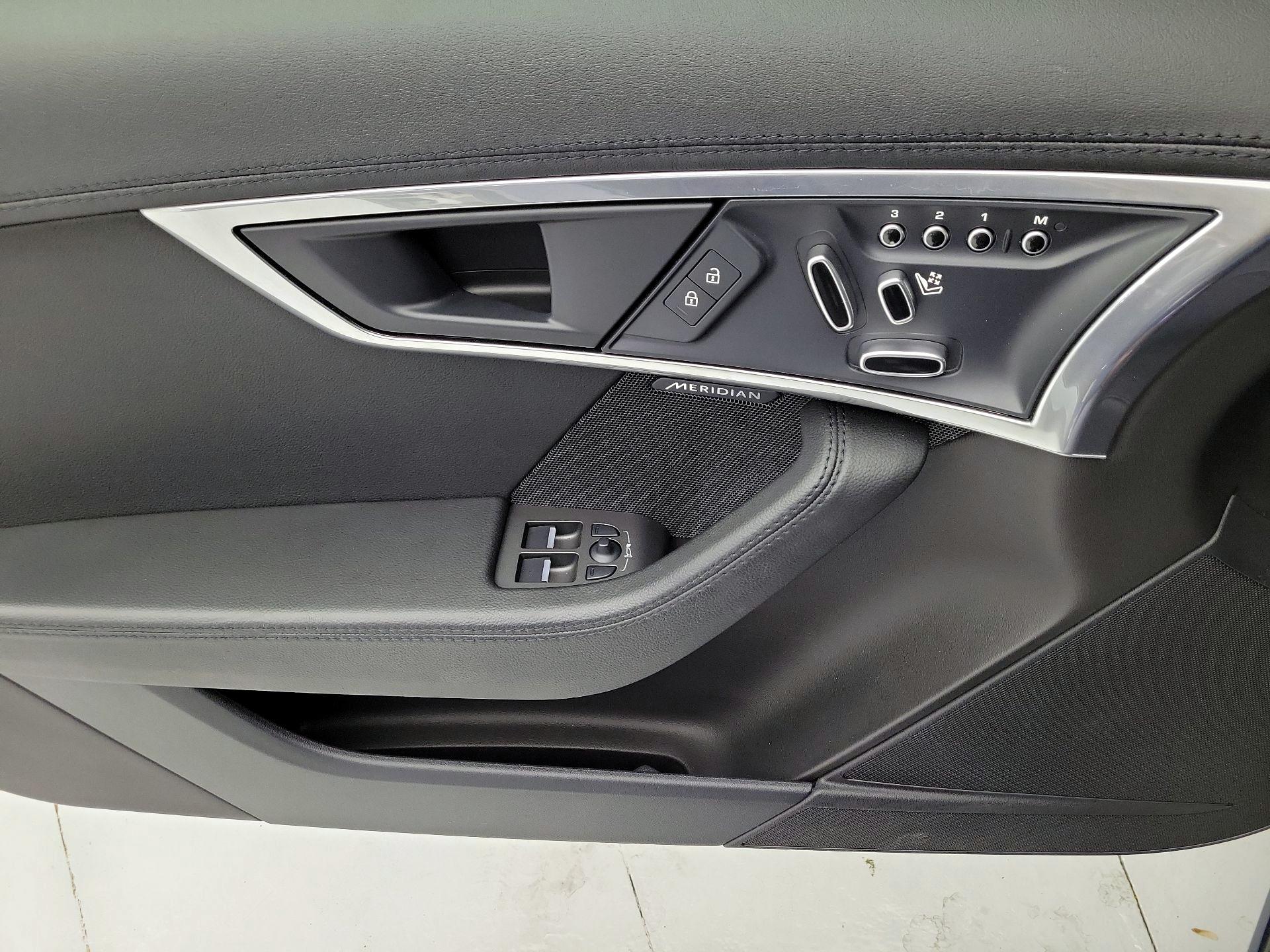 Thumbnail: 2023 Jaguar F-Type - 12