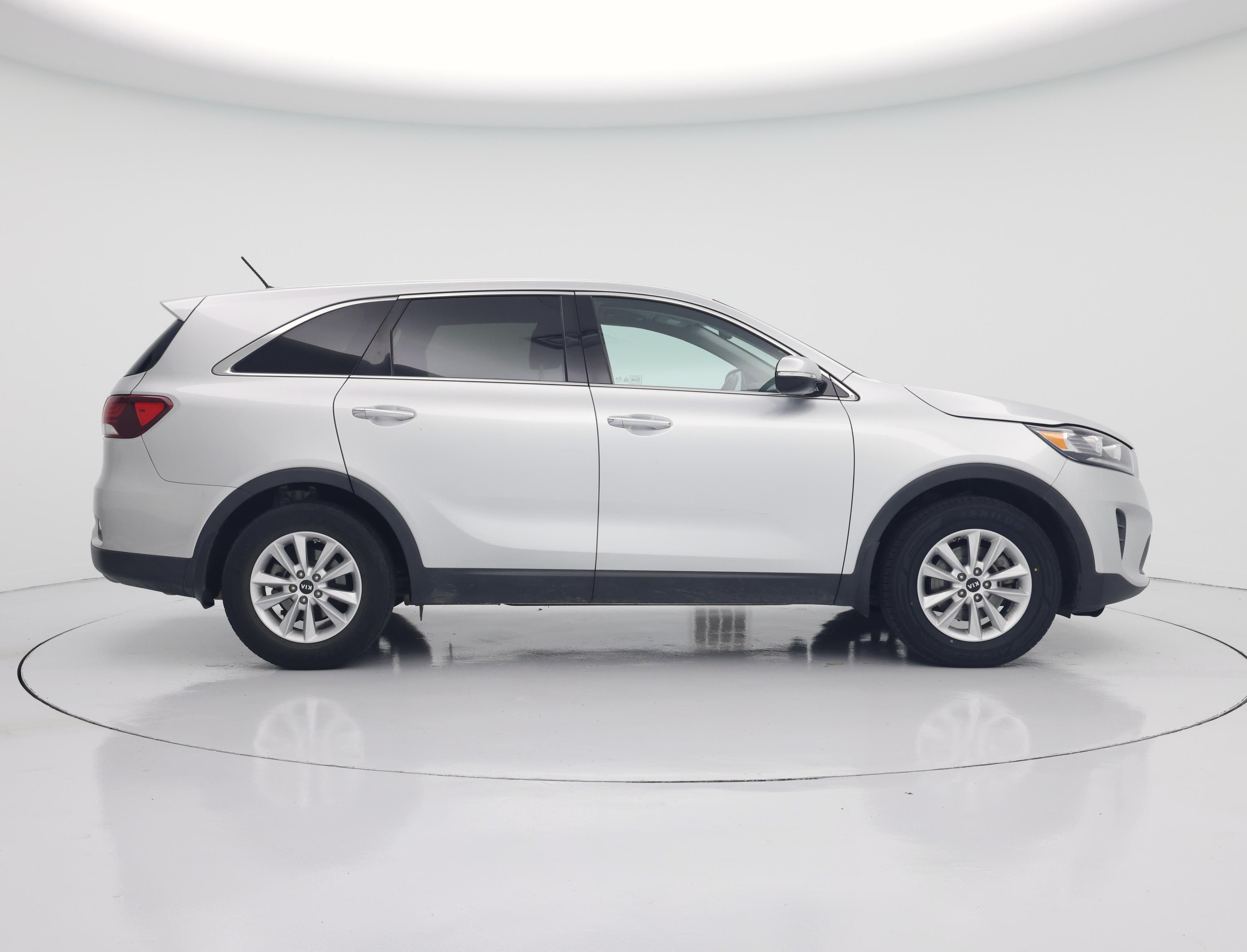 Thumbnail: 2020 Kia Sorento - 7