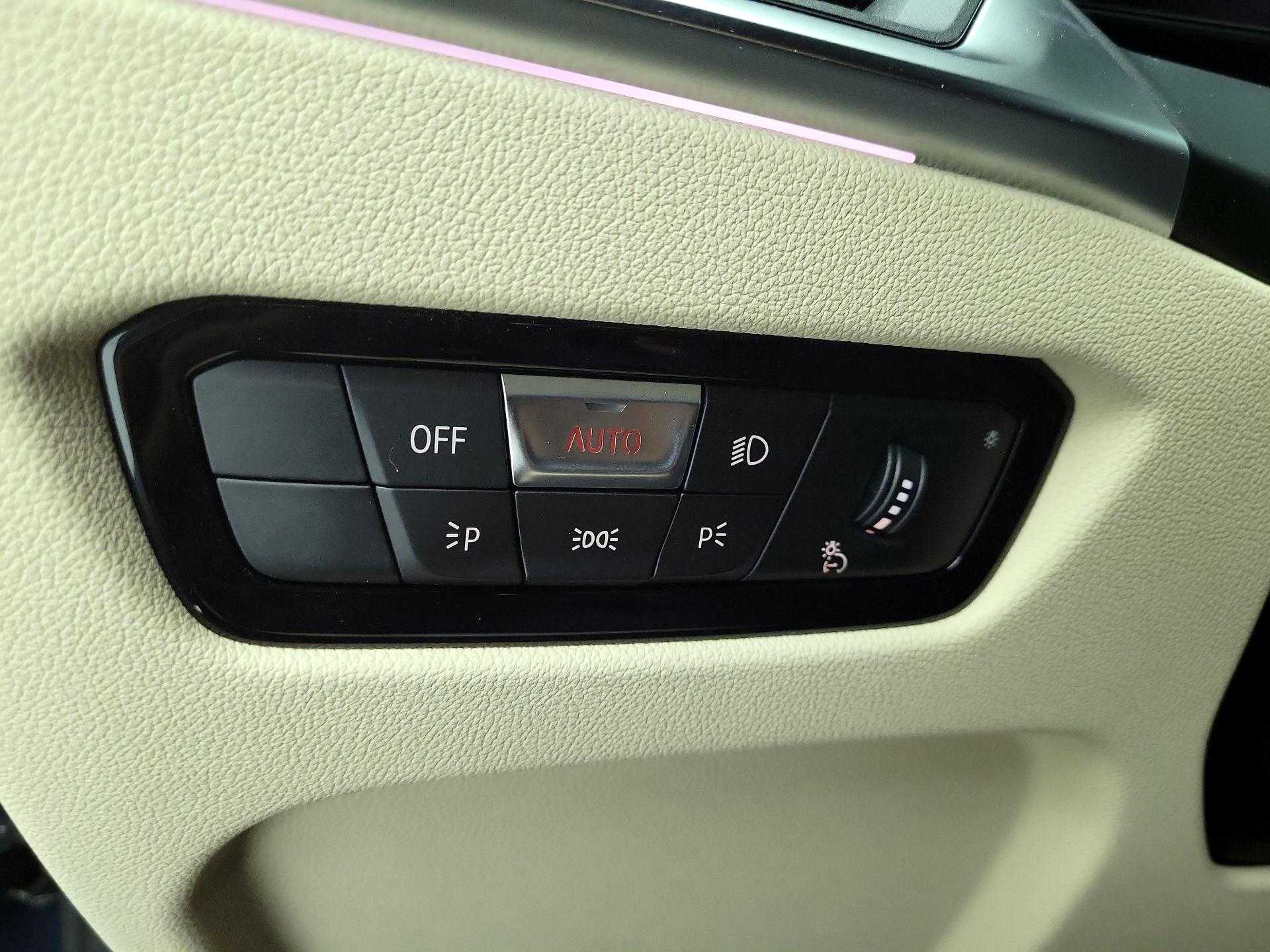 Thumbnail: 2024 BMW 4 Series - 13