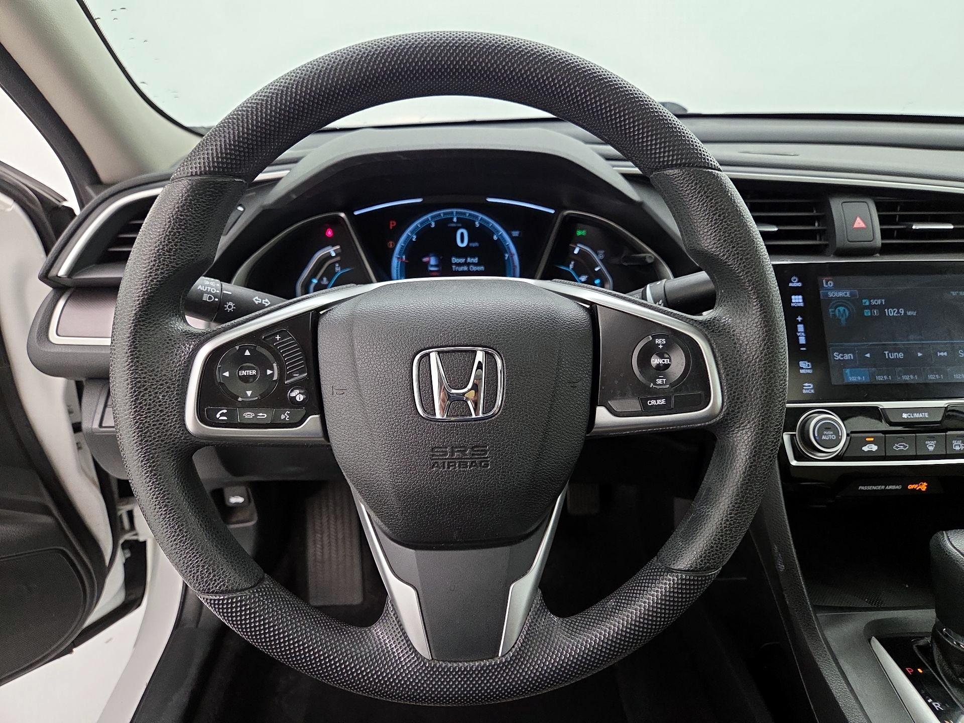 Thumbnail: 2017 Honda Civic - 10