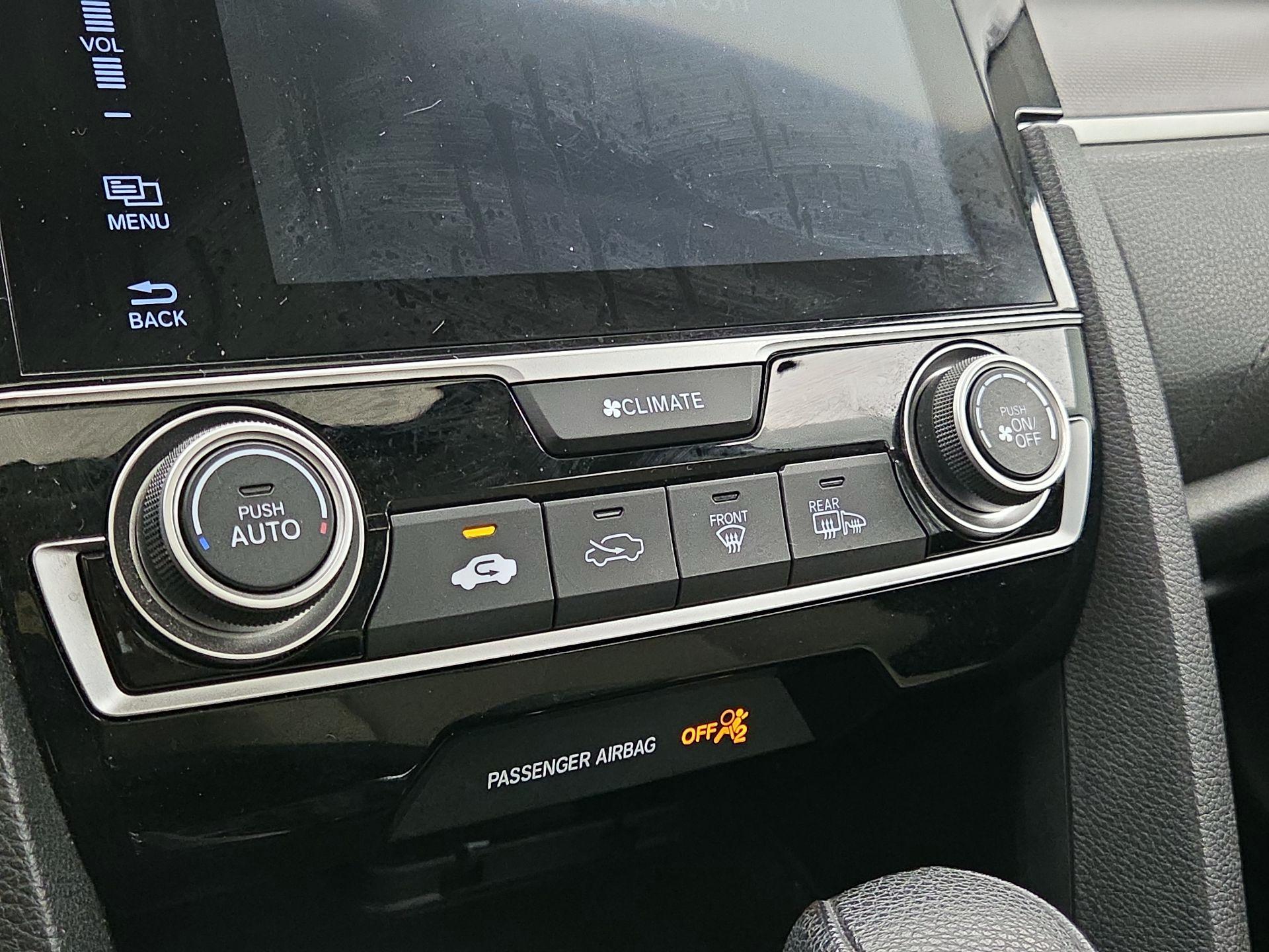 Thumbnail: 2017 Honda Civic - 16