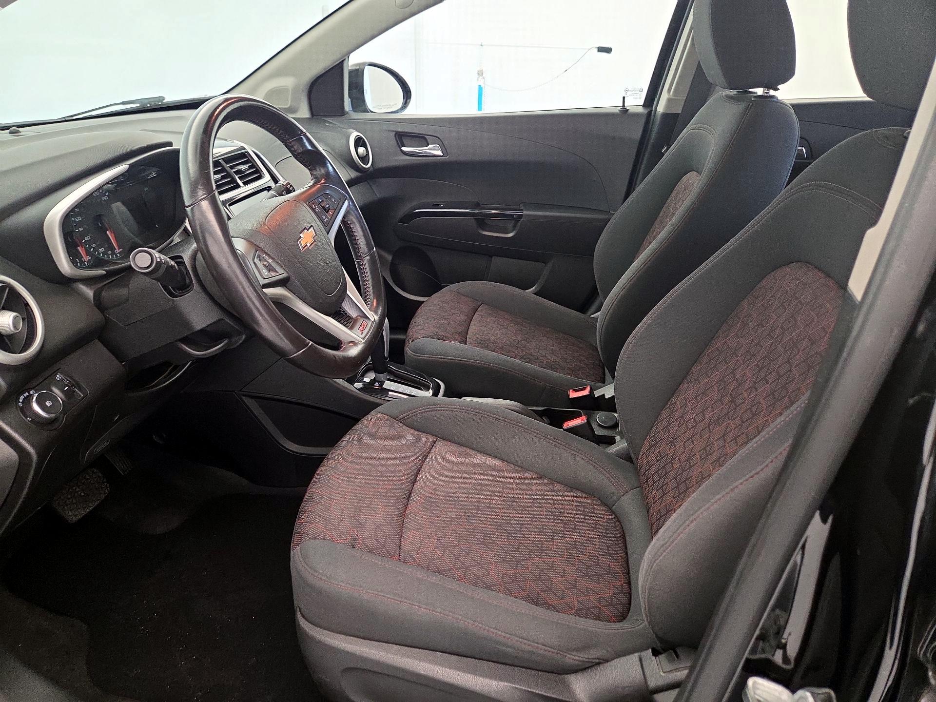 Thumbnail: 2017 Chevrolet Sonic - 11