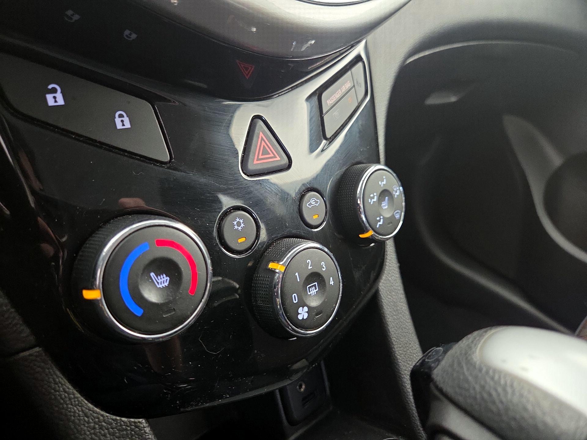 Thumbnail: 2017 Chevrolet Sonic - 16