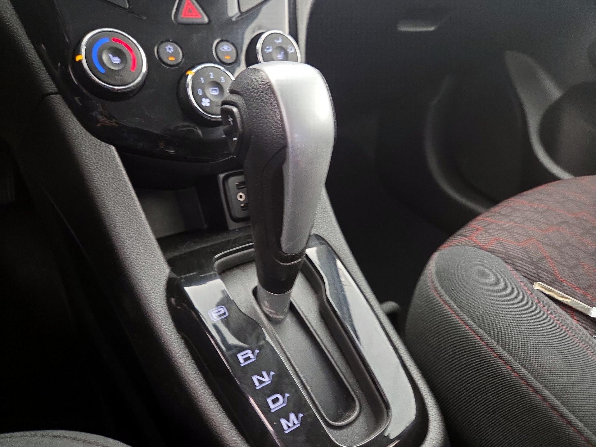 Thumbnail: 2017 Chevrolet Sonic - 17