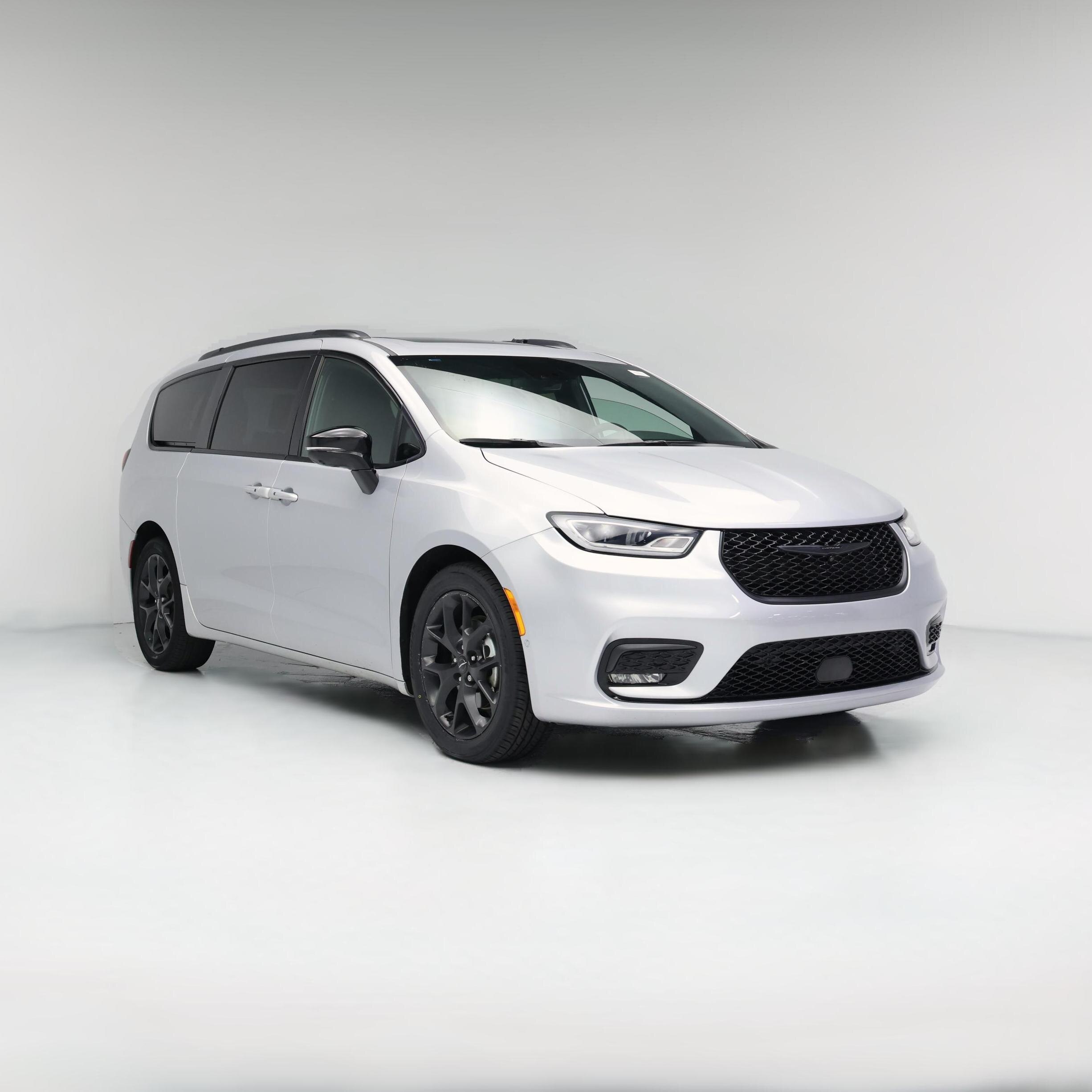 Thumbnail: 2023 Chrysler Pacifica - 1
