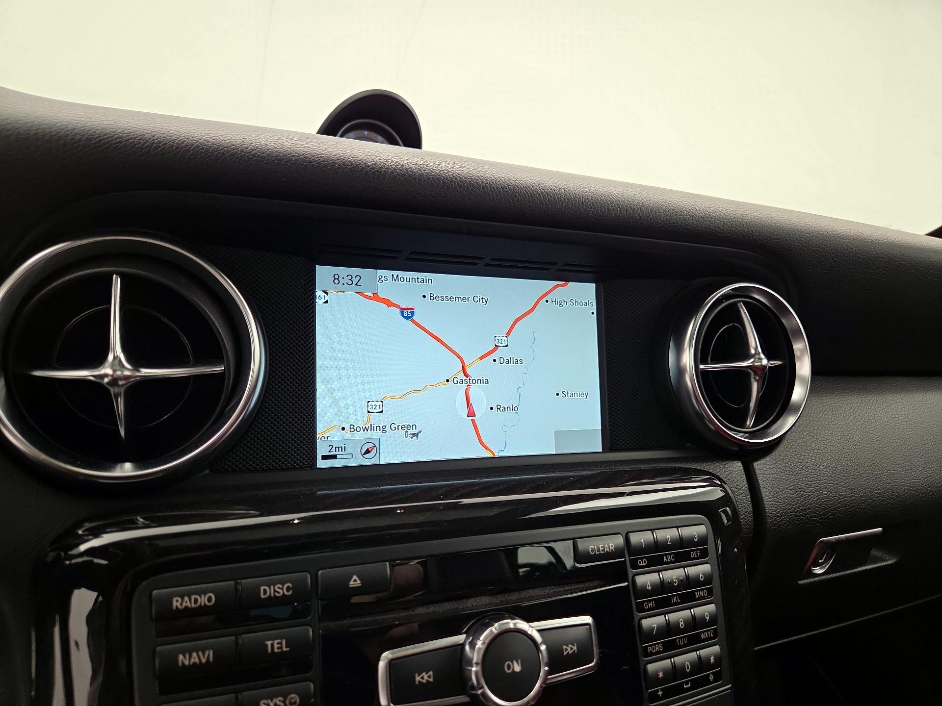 Thumbnail: 2016 Mercedes-Benz SLK - 14