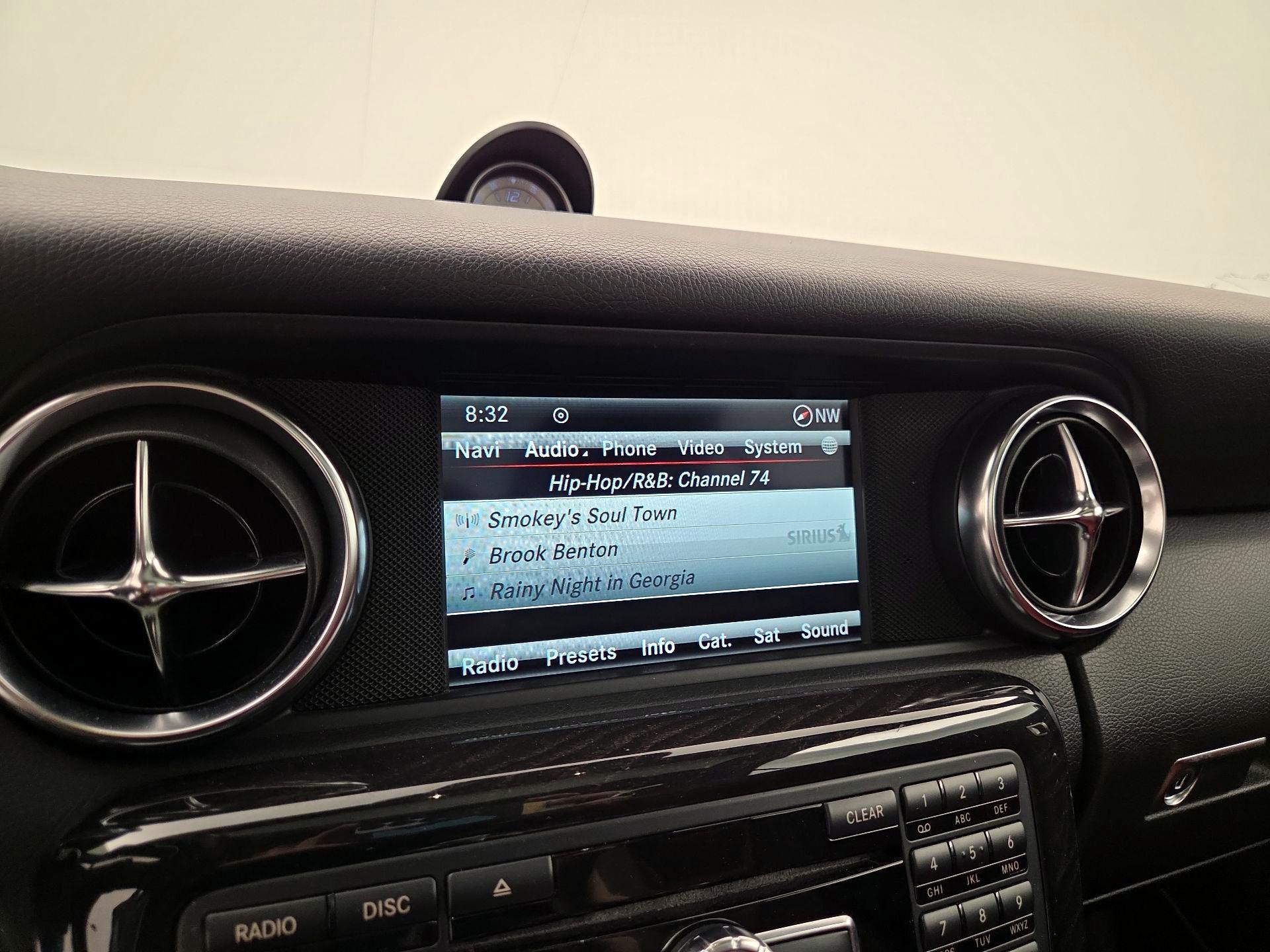 Thumbnail: 2016 Mercedes-Benz SLK - 15