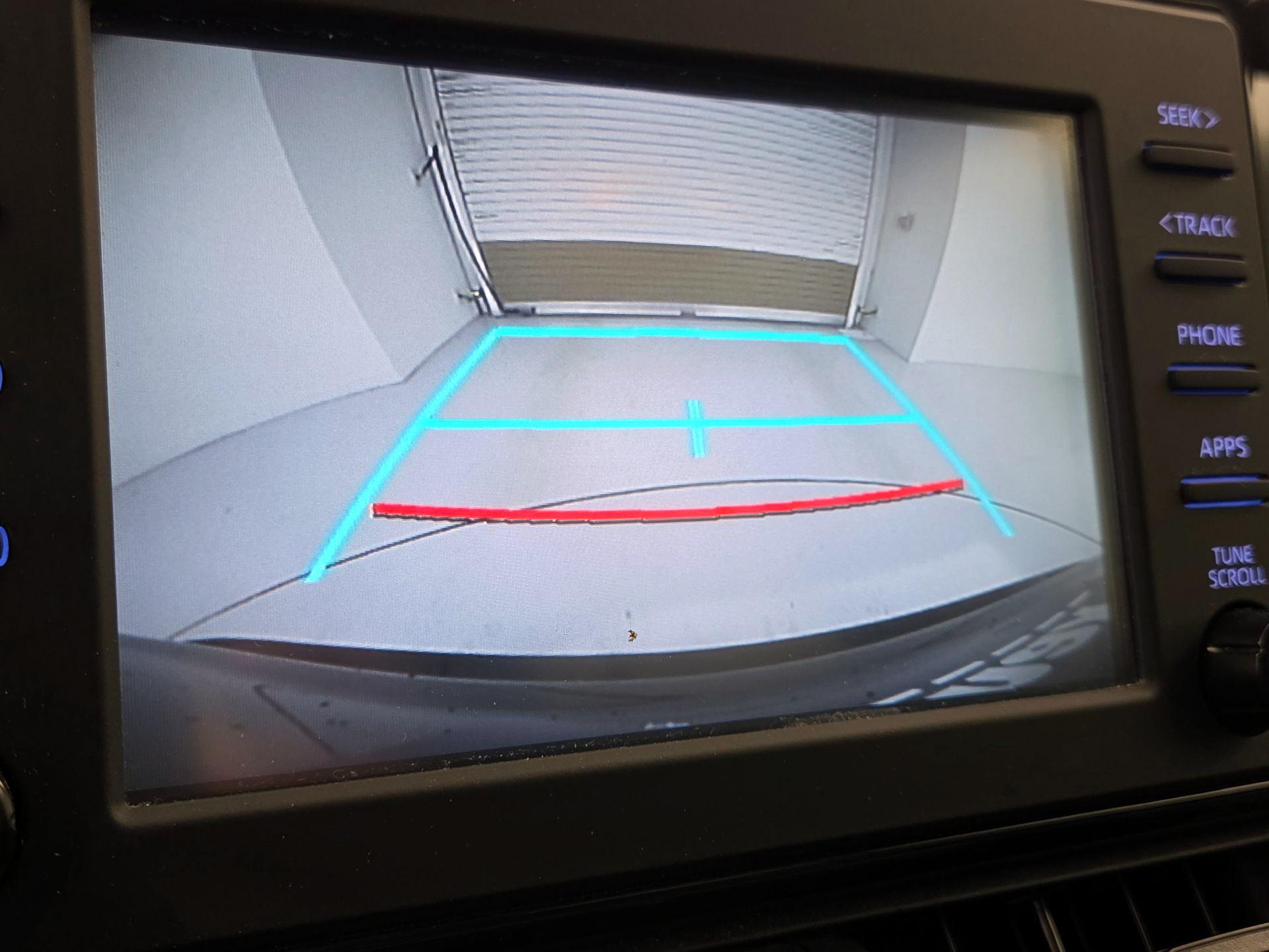 Thumbnail: 2019 Toyota RAV4 - 14