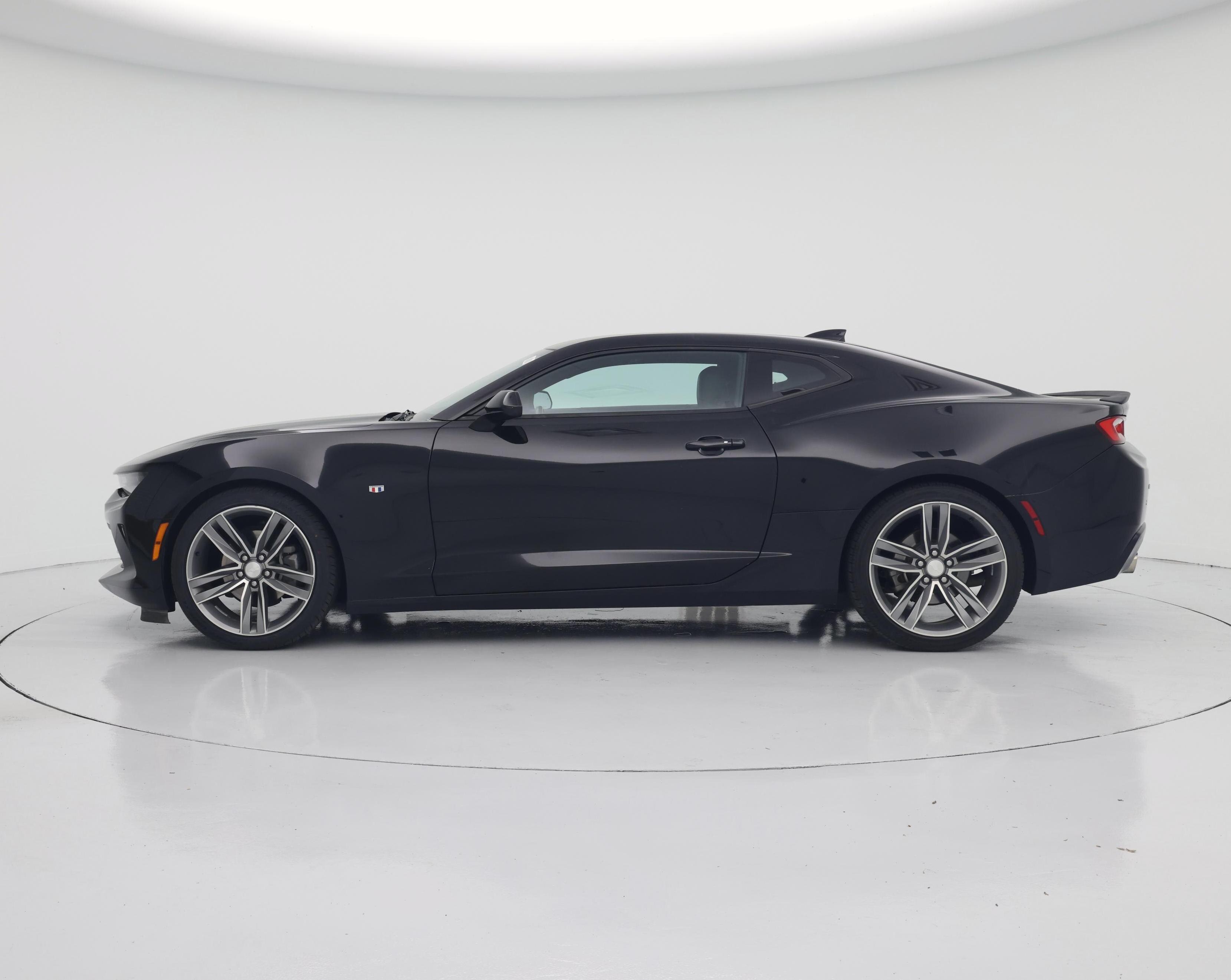 Thumbnail: 2016 Chevrolet Camaro - 3