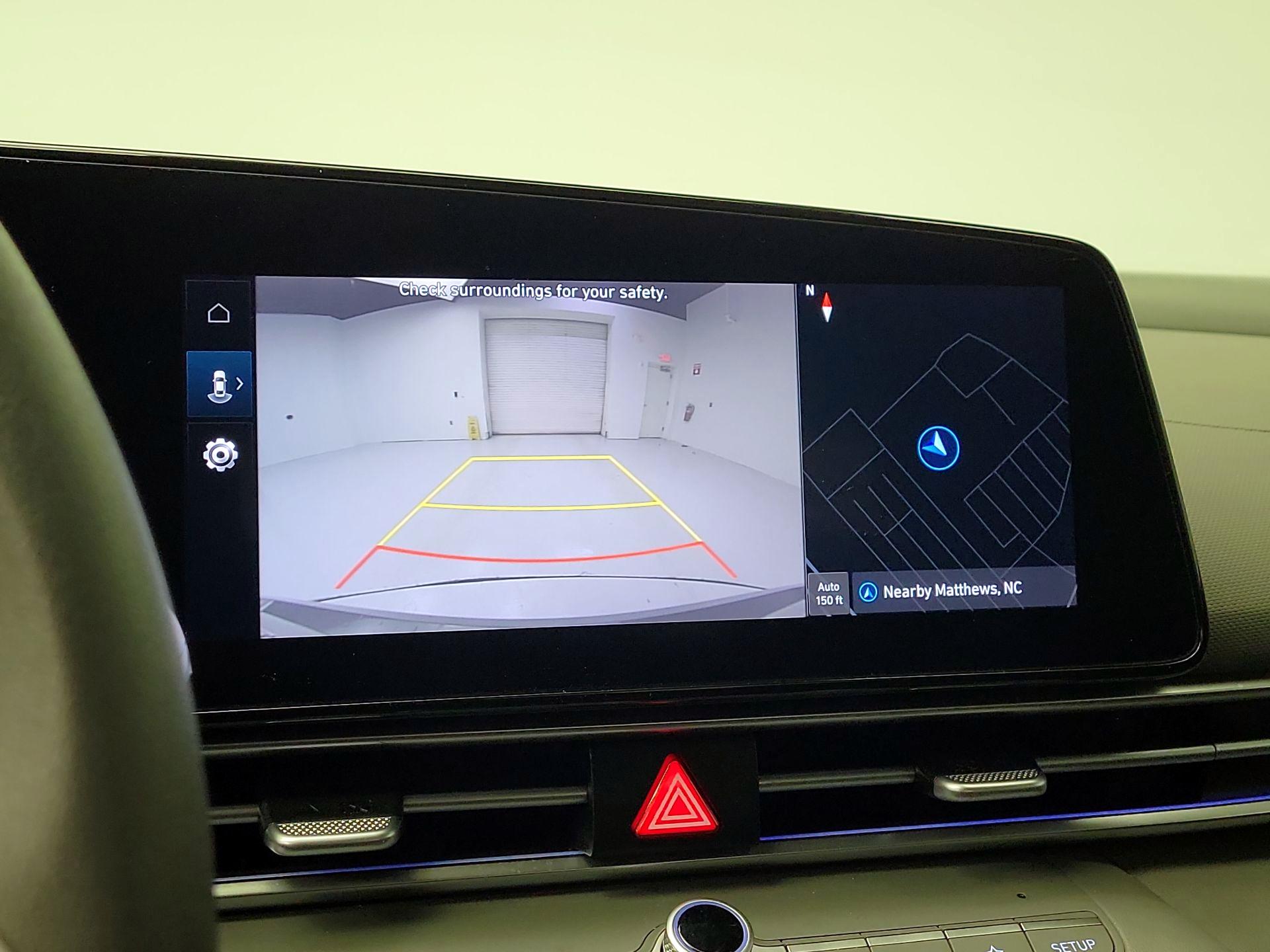 Thumbnail: 2024 Hyundai Elantra - 14