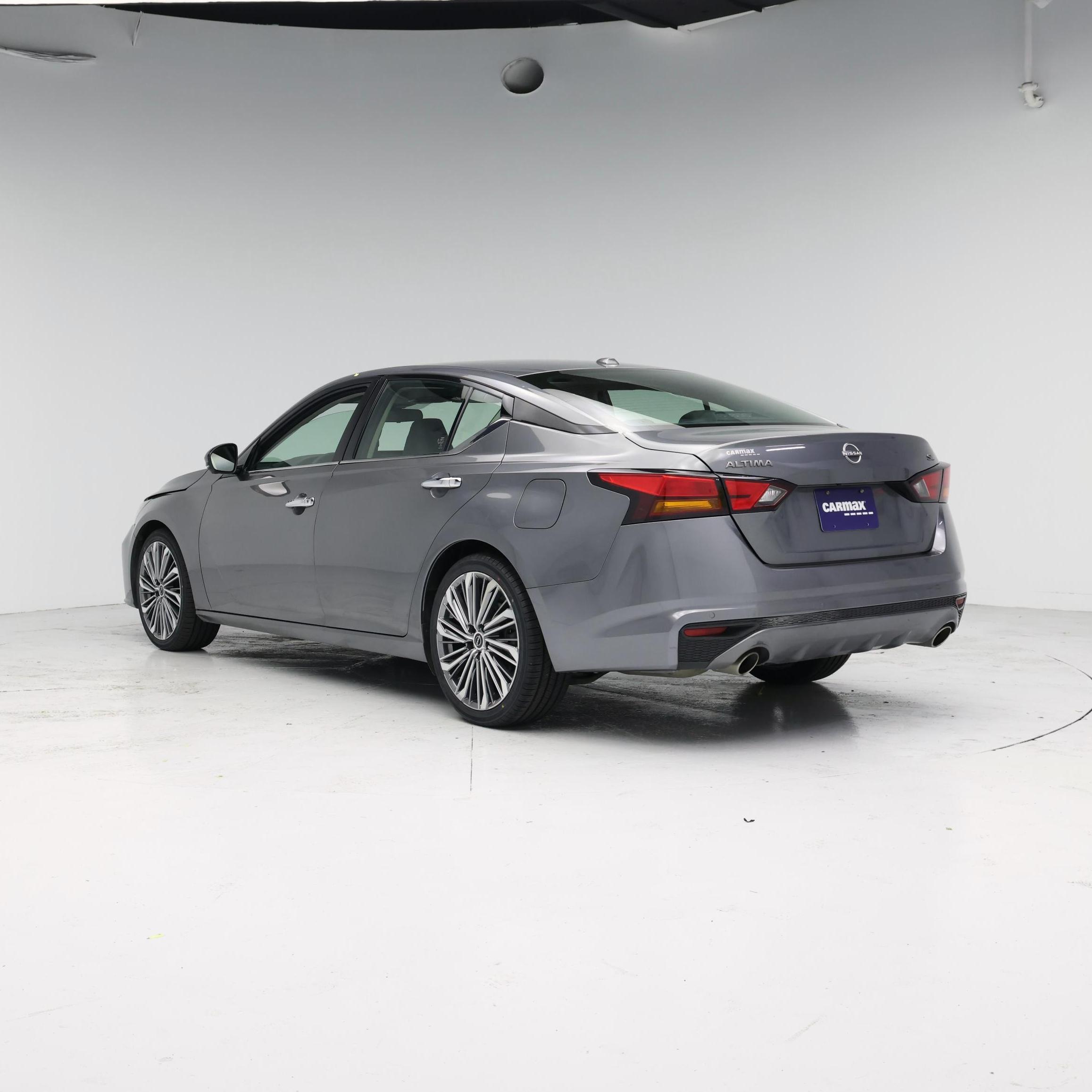 Thumbnail: 2023 Nissan Altima - 2