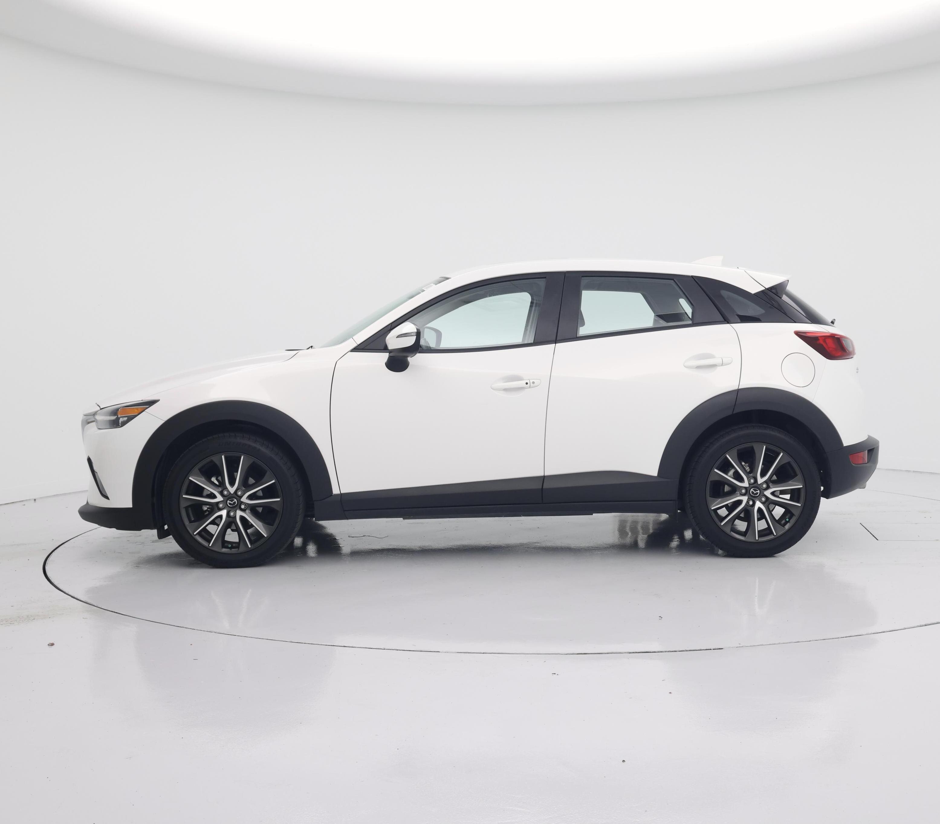 Thumbnail: 2017 Mazda CX-3 - 3