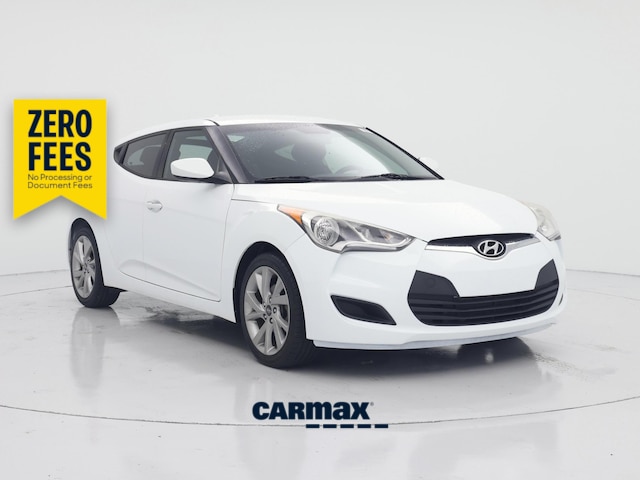 White 2016 Hyundai Veloster Coupe Manual