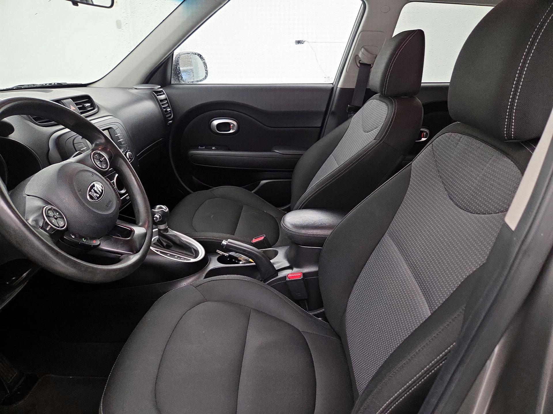 Thumbnail: 2017 Kia Soul - 11