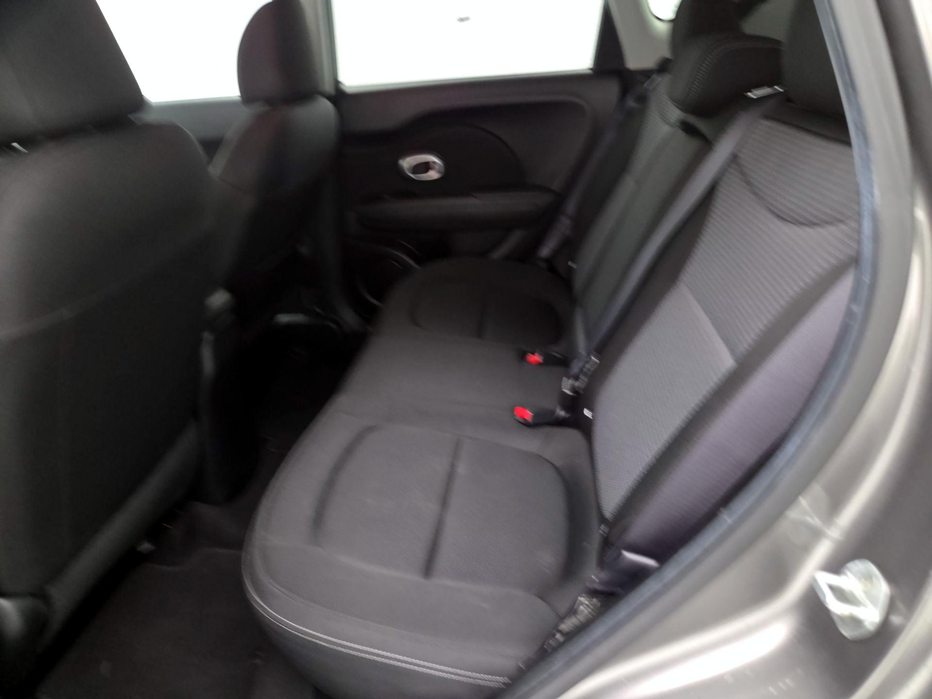 Thumbnail: 2017 Kia Soul - 19