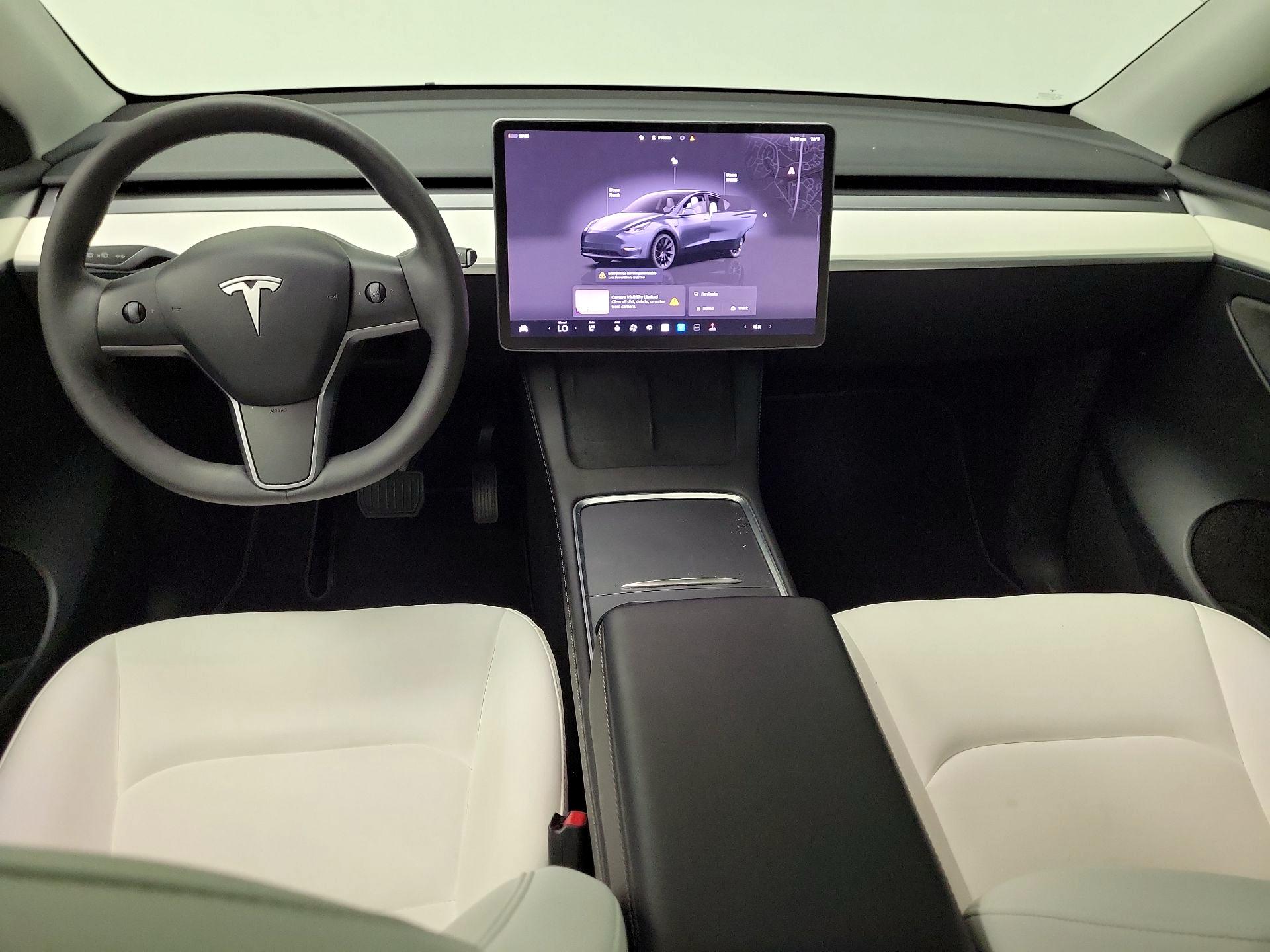 Thumbnail: 2023 Tesla Model Y - 9