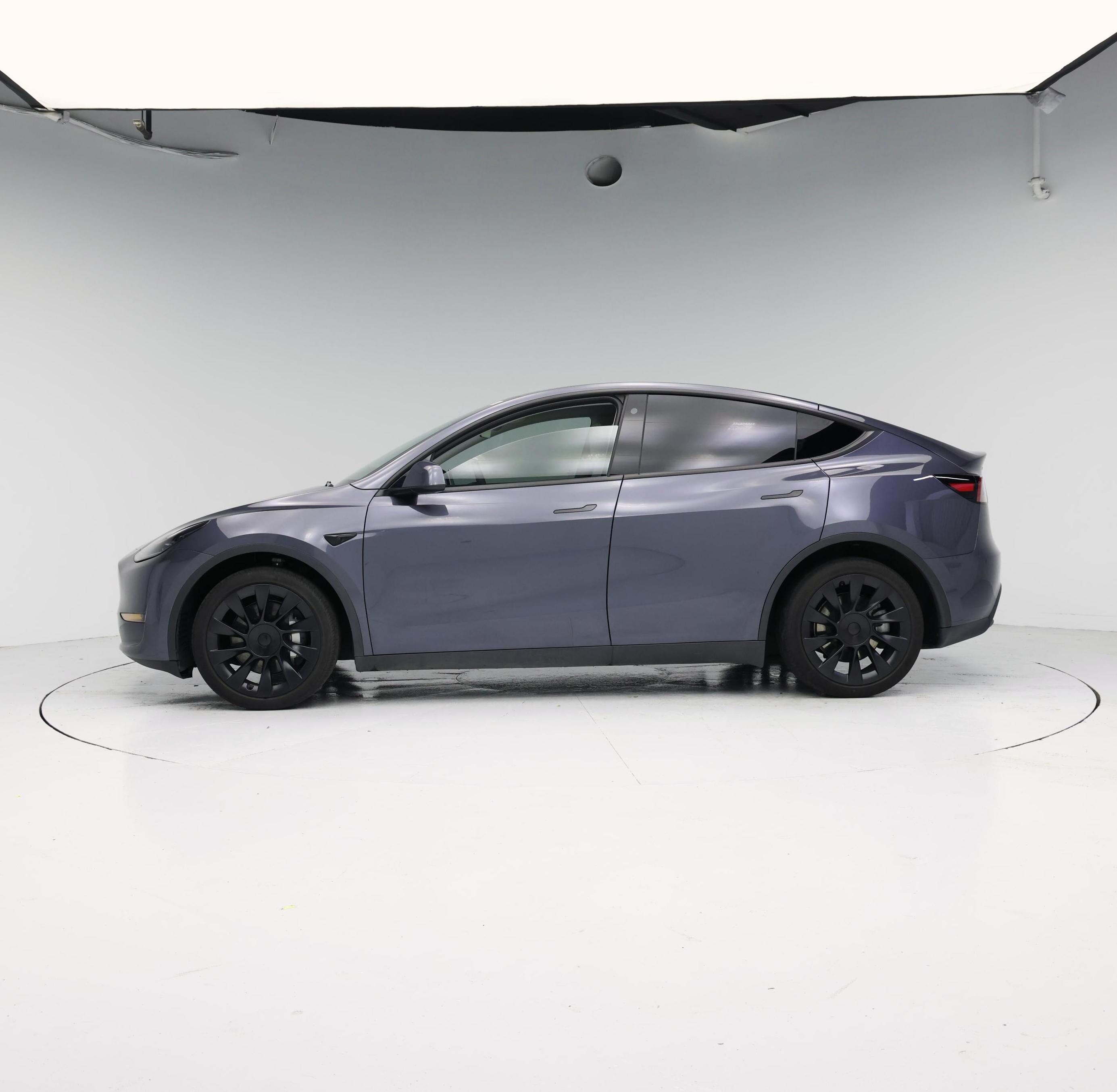 Thumbnail: 2023 Tesla Model Y - 3