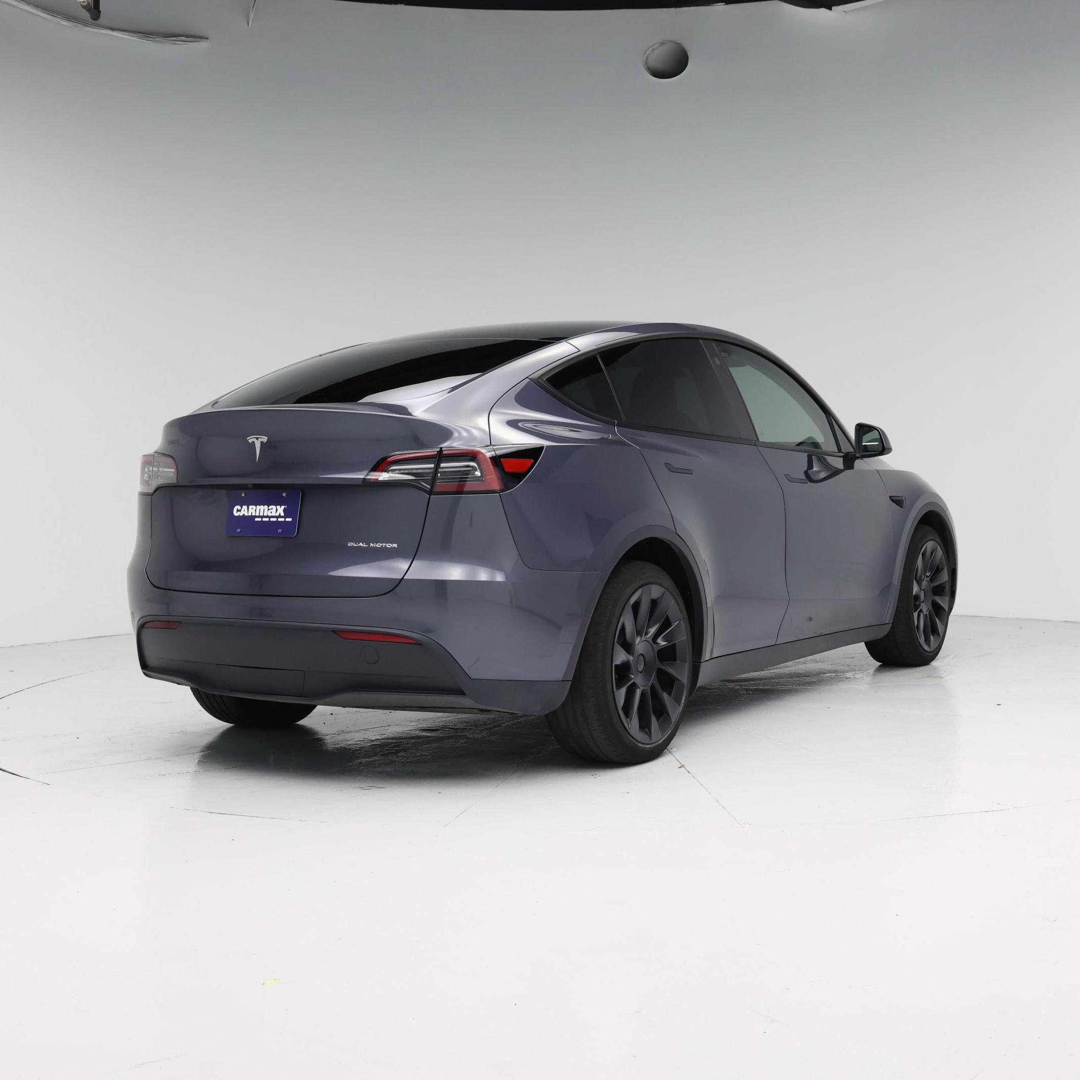 Thumbnail: 2023 Tesla Model Y - 8
