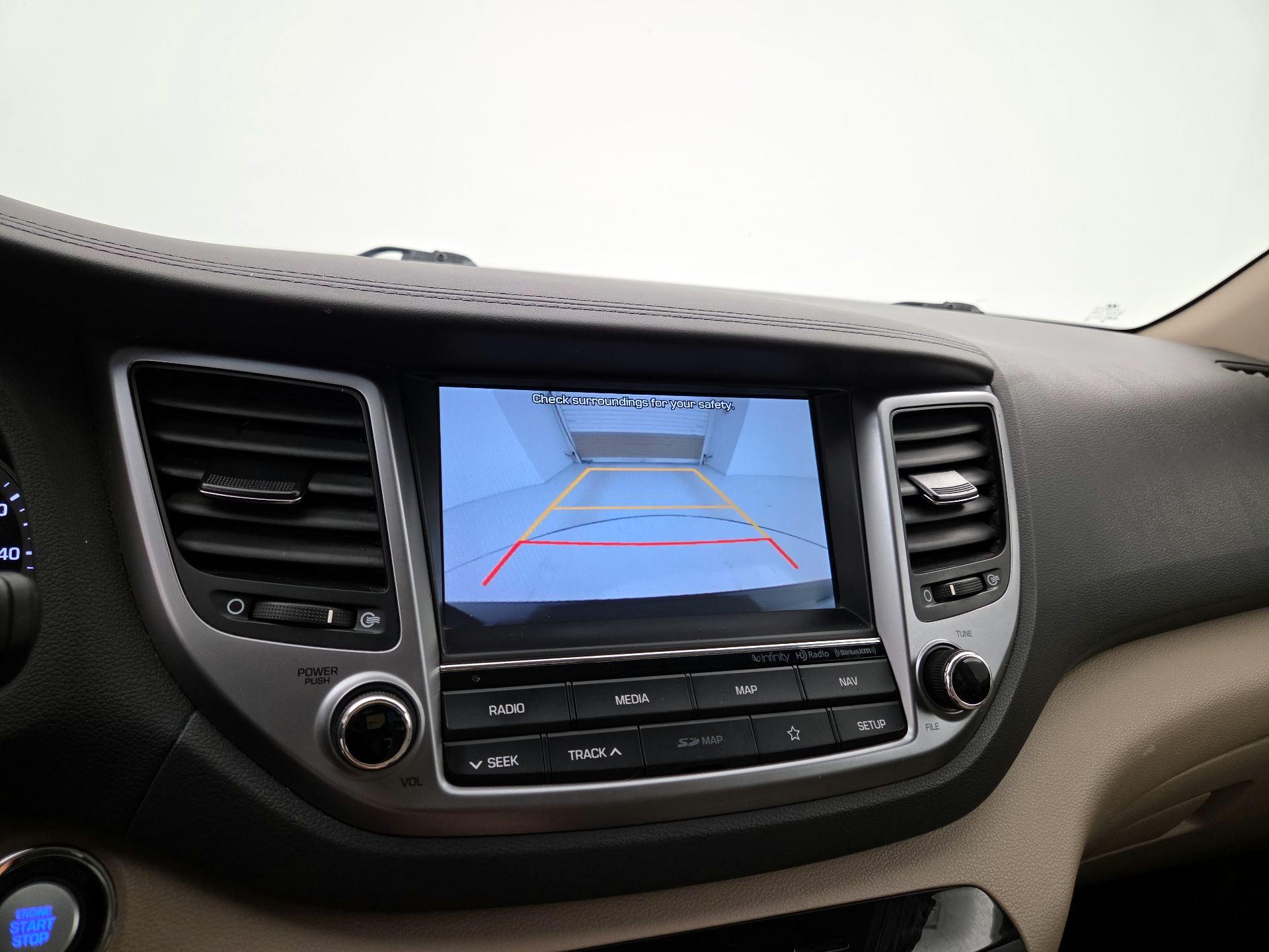 Thumbnail: 2018 Hyundai Tucson - 15