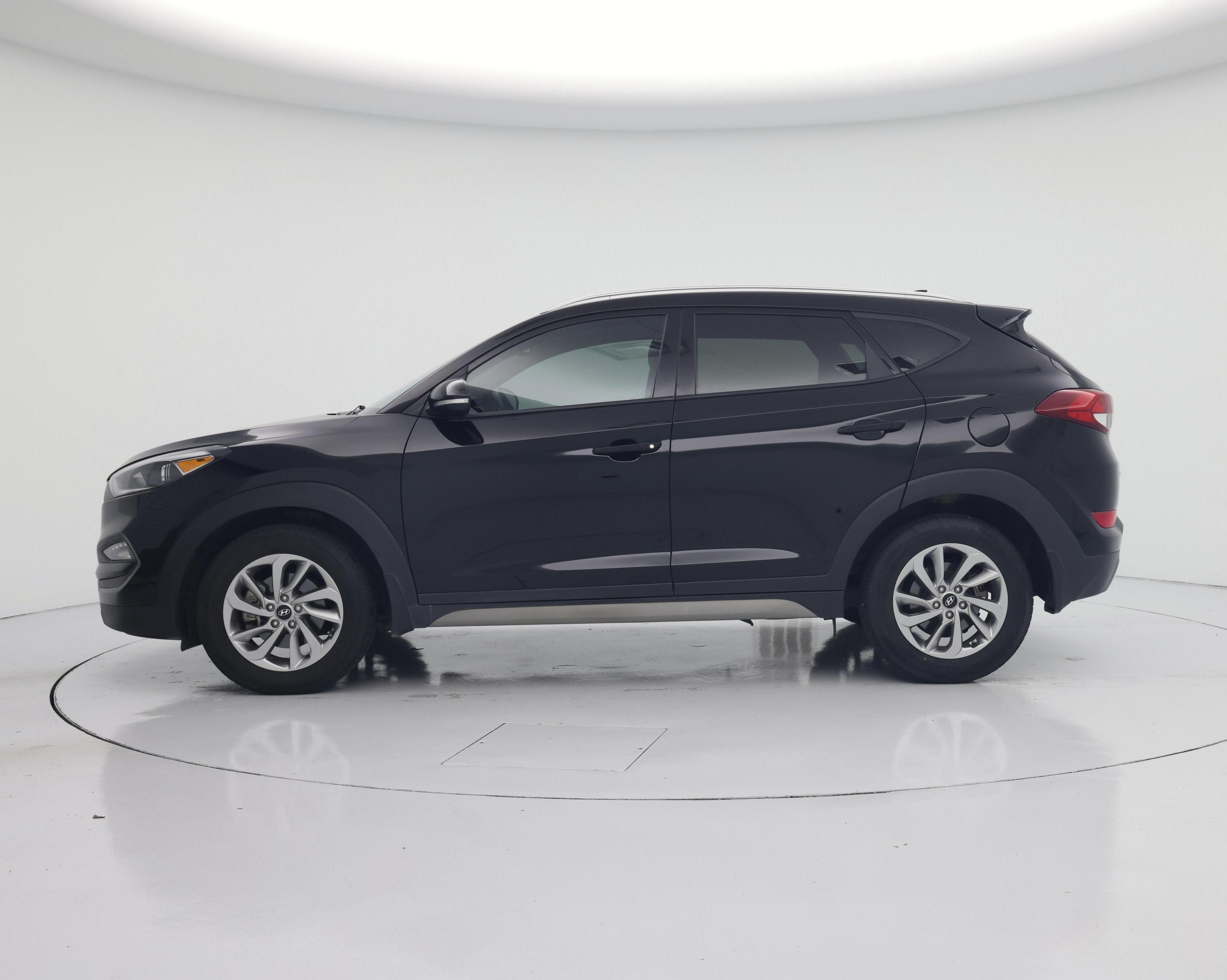 Thumbnail: 2018 Hyundai Tucson - 3
