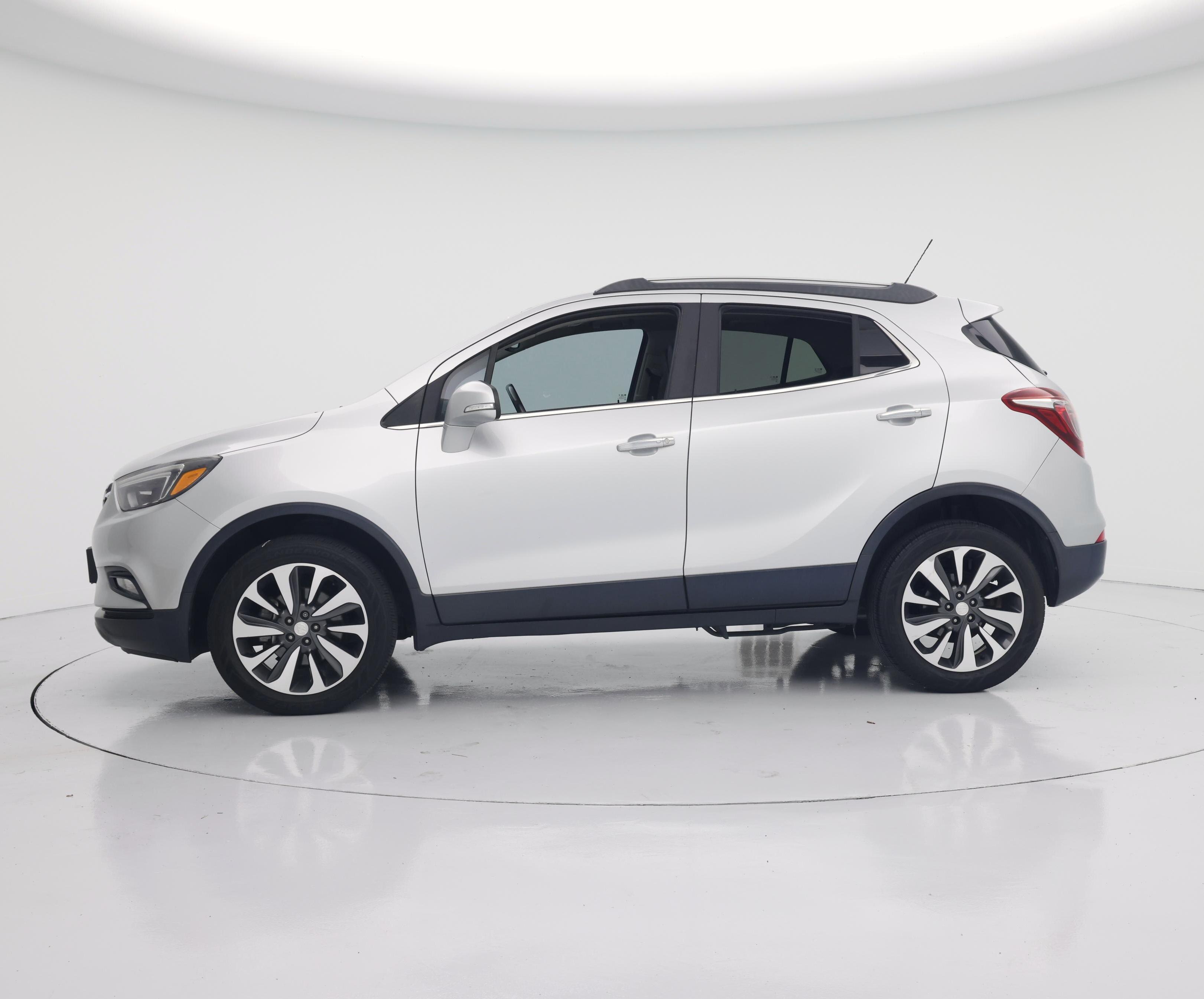 Thumbnail: 2017 Buick Encore - 3