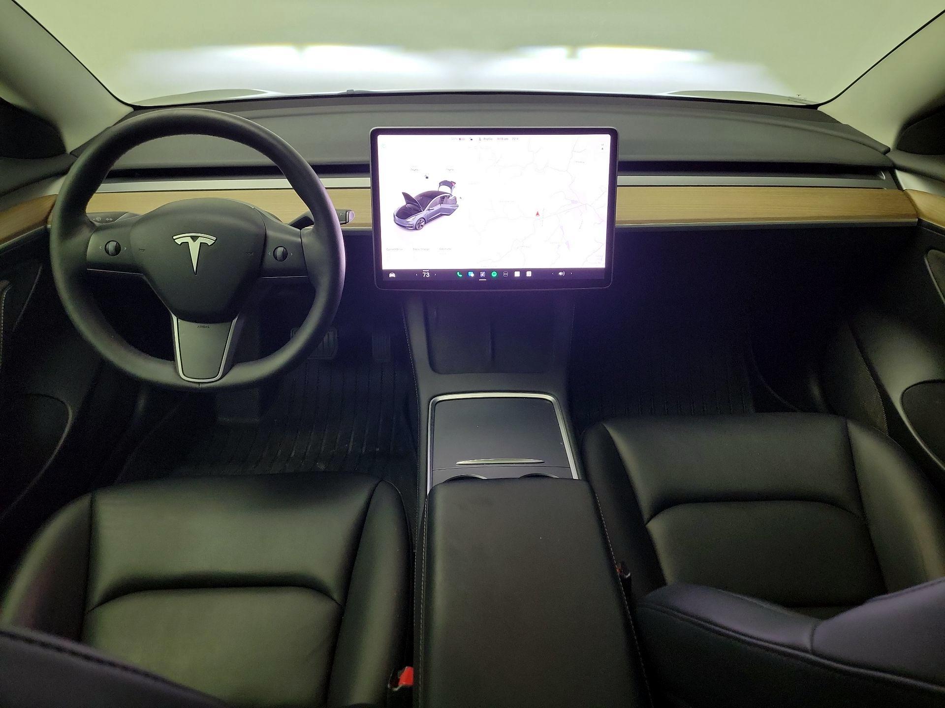 Thumbnail: 2023 Tesla Model 3 - 9