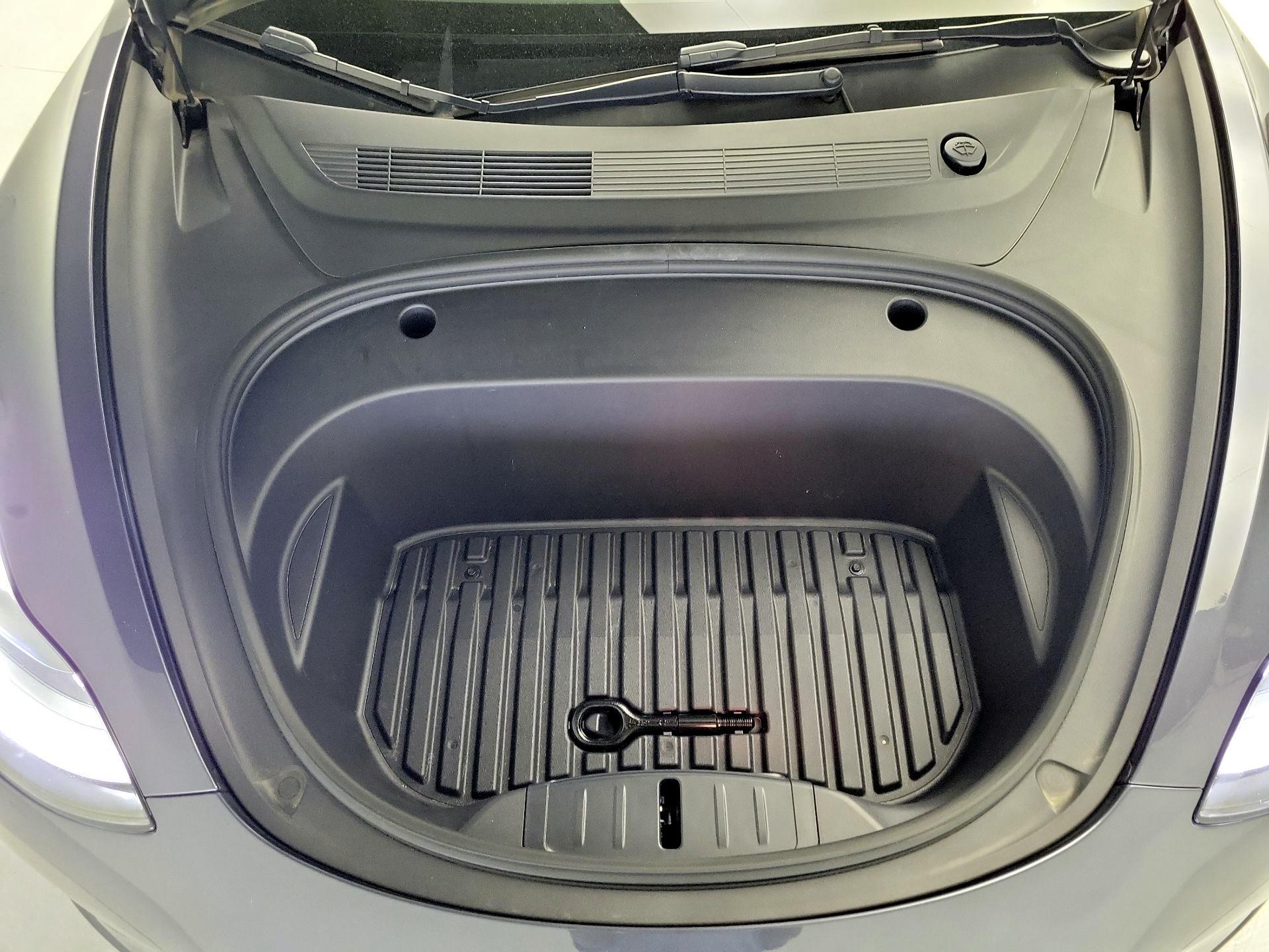 Thumbnail: 2023 Tesla Model 3 - 20
