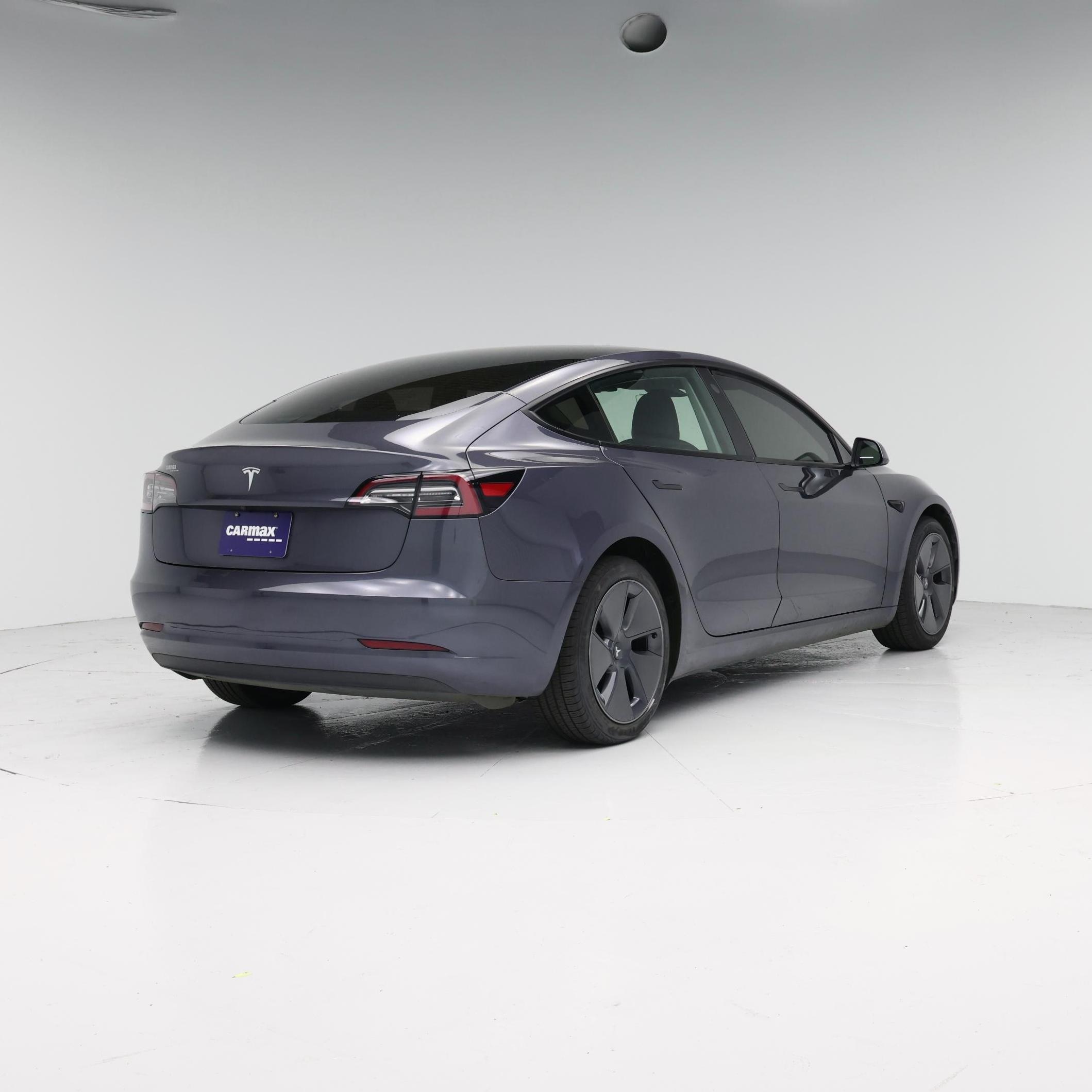 Thumbnail: 2023 Tesla Model 3 - 8
